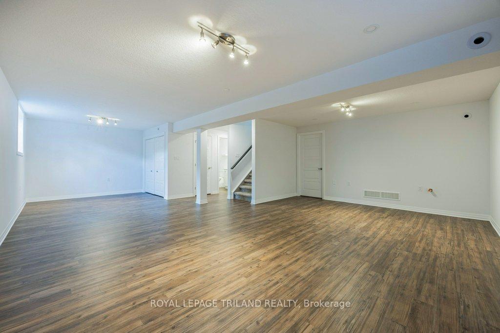 Photo 17 of 44 Foxtail Lane, St. Thomas — HOMEH