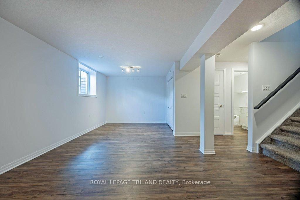 Photo 18 of 44 Foxtail Lane, St. Thomas — HOMEH