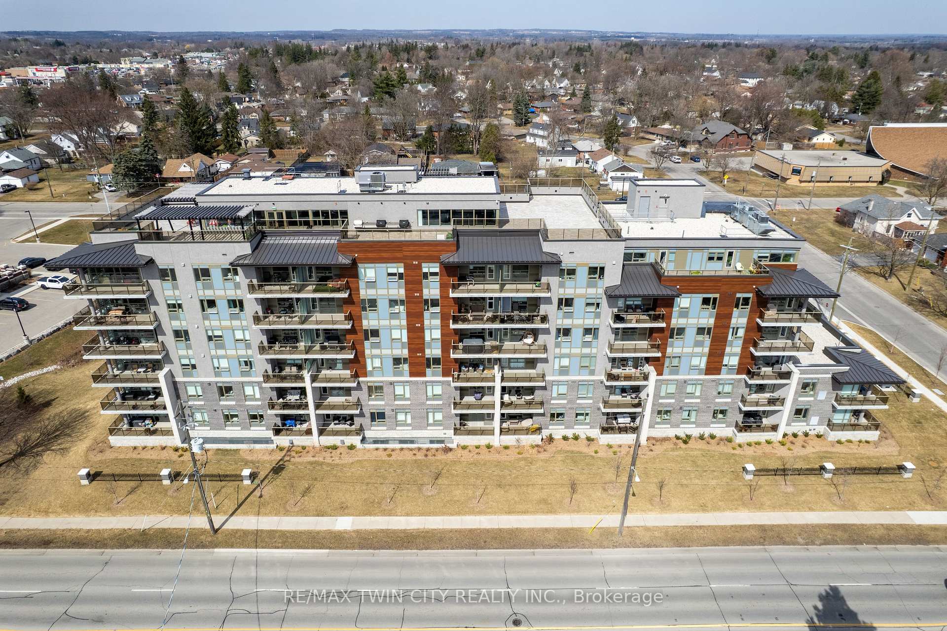 Photo 34 of Unit 101, 34 Norman Street, Brant, Brantford Twp — HOMEH