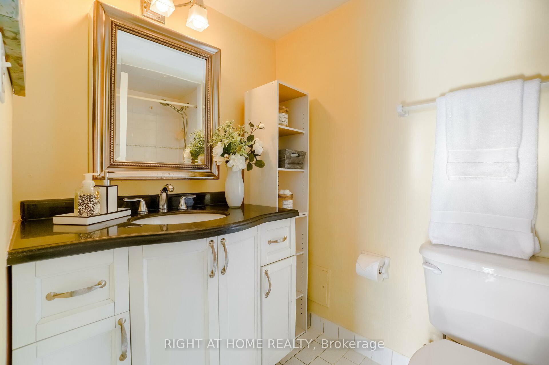 Photo 17 of Unit 1607, 5 Shady Golfway, Toronto, Flemingdon Park — HOMEH