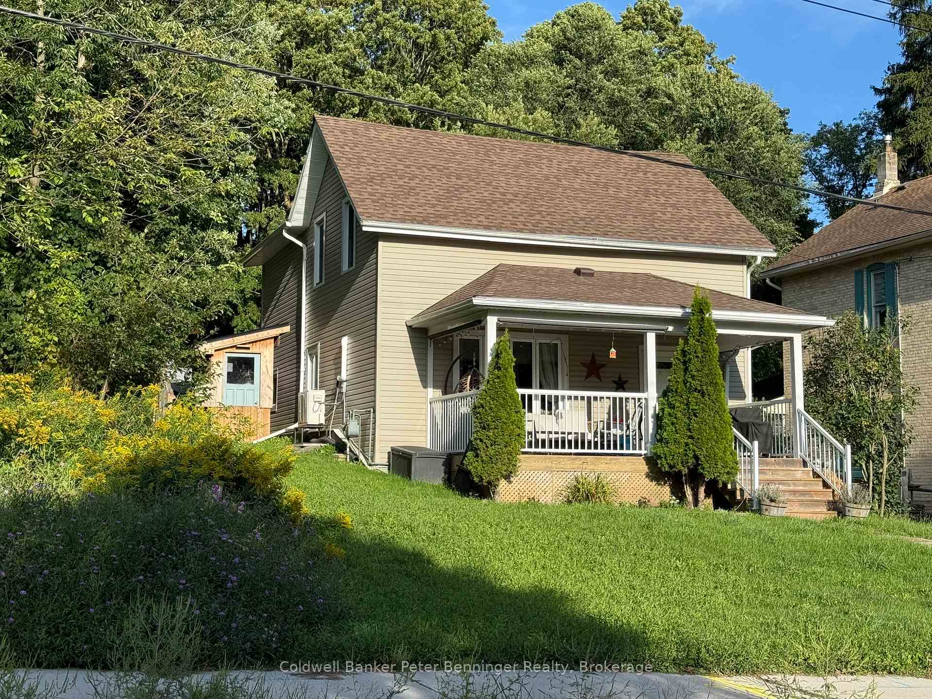 Photo 1 of 26 Yonge Street N, Brockton — HOMEH