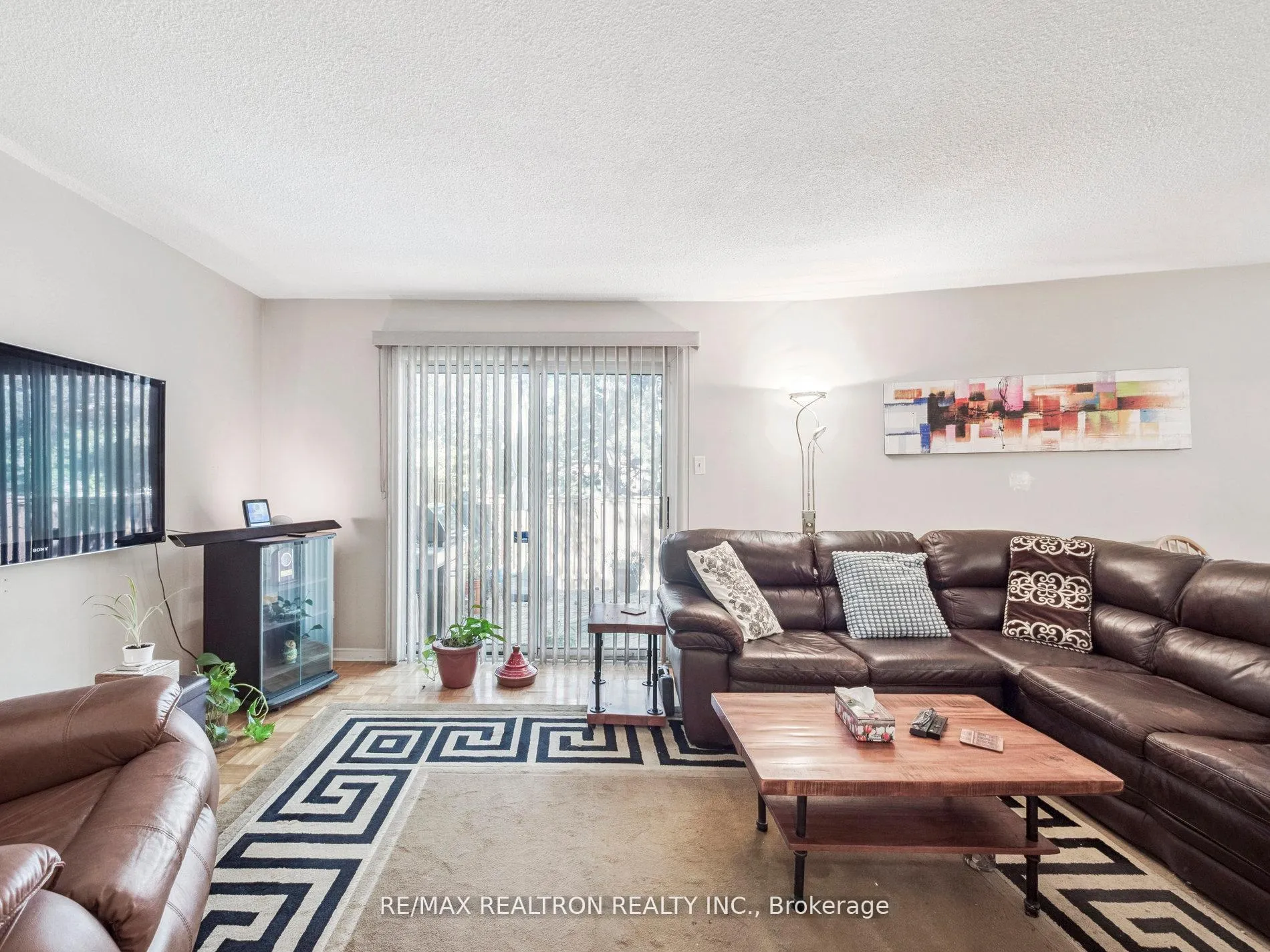 Photo 9 of 26 Gordon Way, Markham, Aileen-Willowbrook — HOMEH