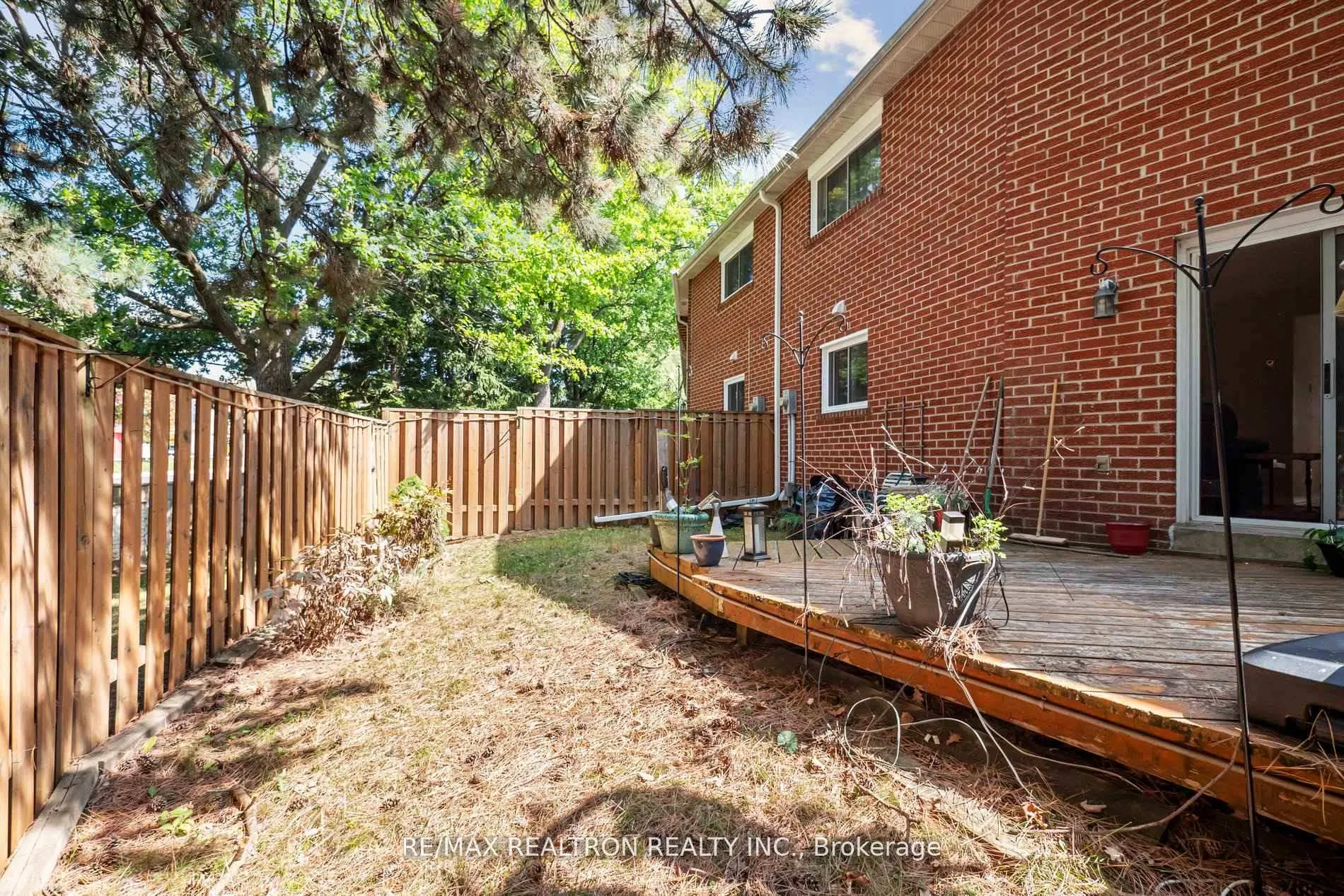 Photo 39 of 26 Gordon Way, Markham, Aileen-Willowbrook — HOMEH