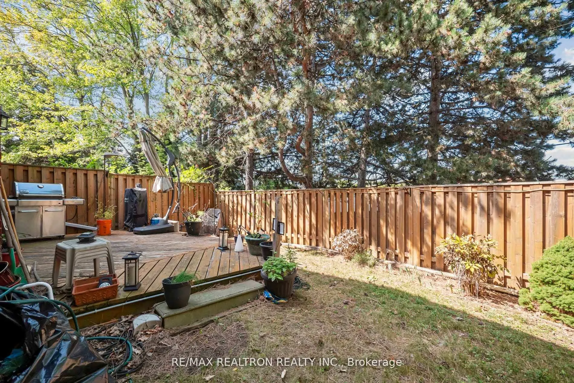 Photo 40 of 26 Gordon Way, Markham, Aileen-Willowbrook — HOMEH