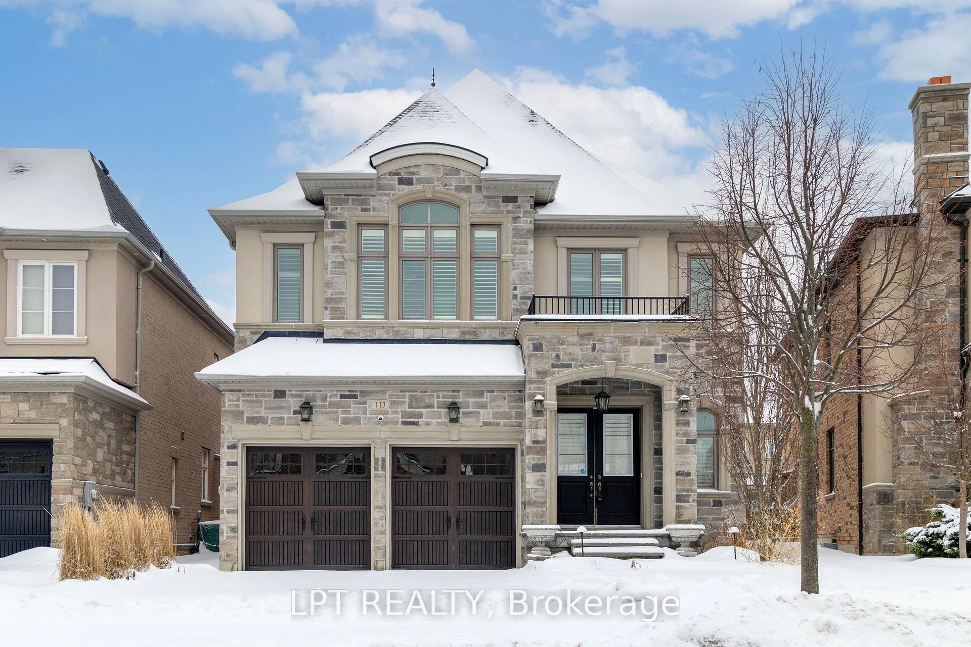 Front of 113 Burns Boulevard