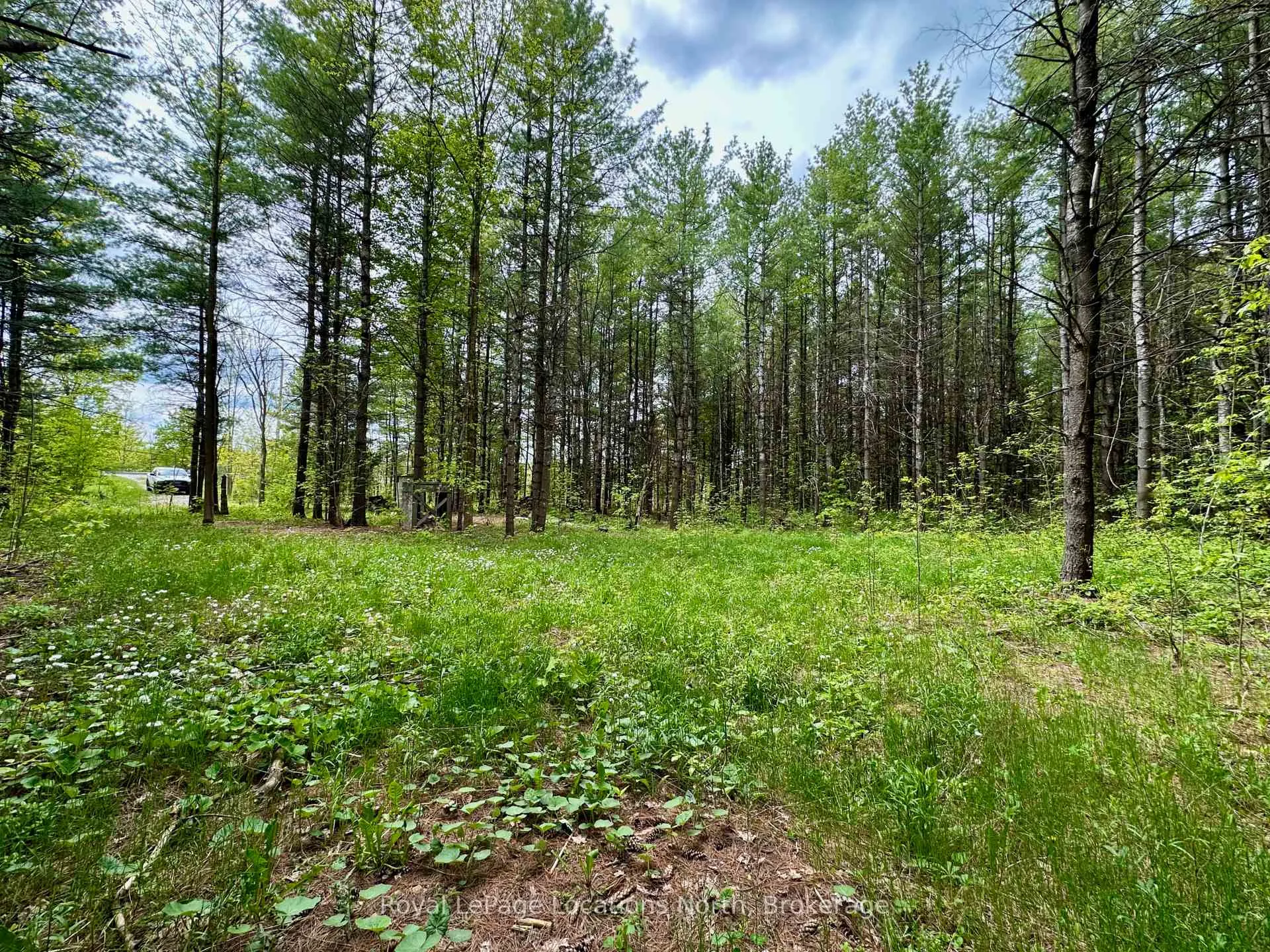 Photo 12 of 777215 Highway 10, Chatsworth — HOMEH