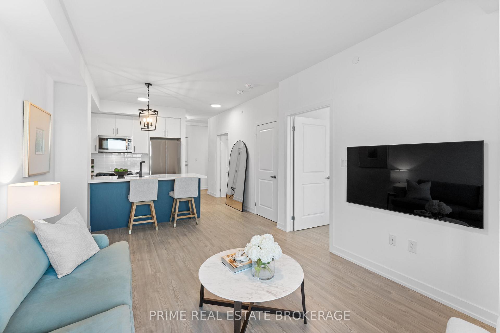 Photo 9 of Unit 711, 460 Dundas Street E, Hamilton, Waterdown — HOMEH
