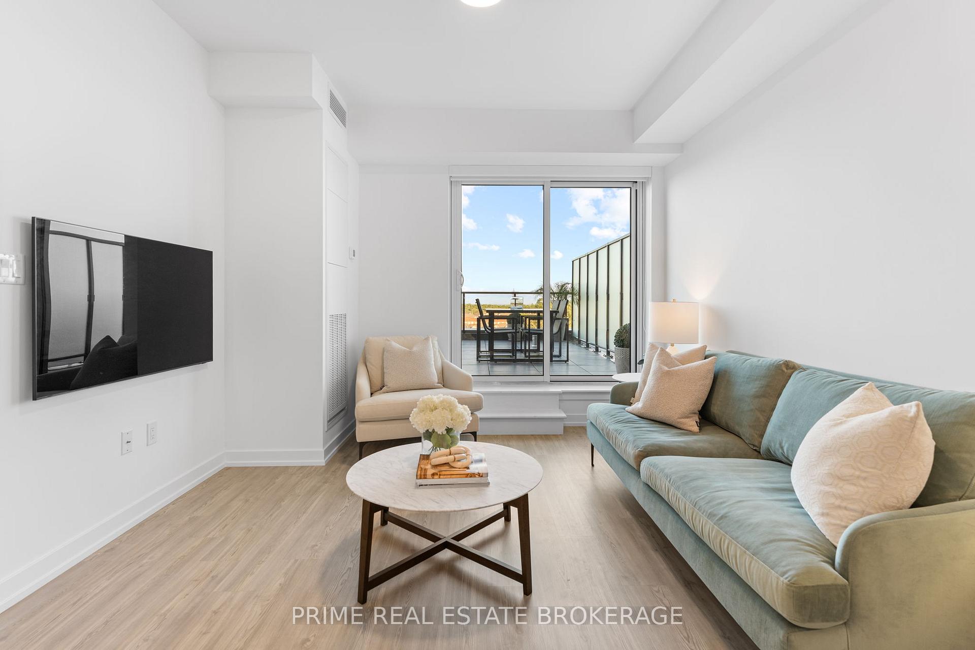 Photo 10 of Unit 711, 460 Dundas Street E, Hamilton, Waterdown — HOMEH