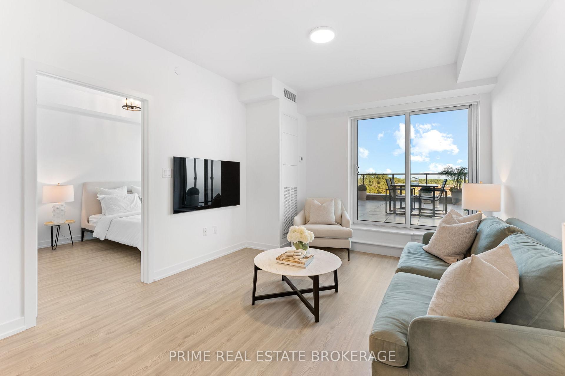 Photo 11 of Unit 711, 460 Dundas Street E, Hamilton, Waterdown — HOMEH