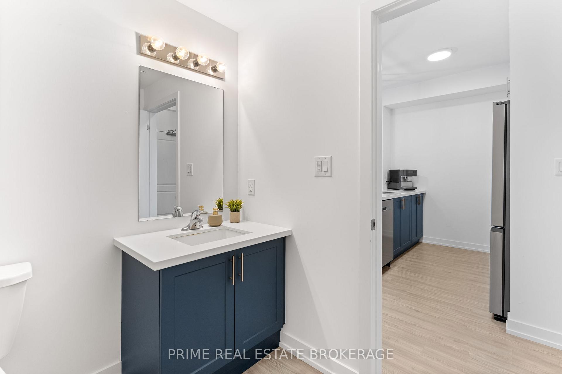 Photo 17 of Unit 711, 460 Dundas Street E, Hamilton, Waterdown — HOMEH