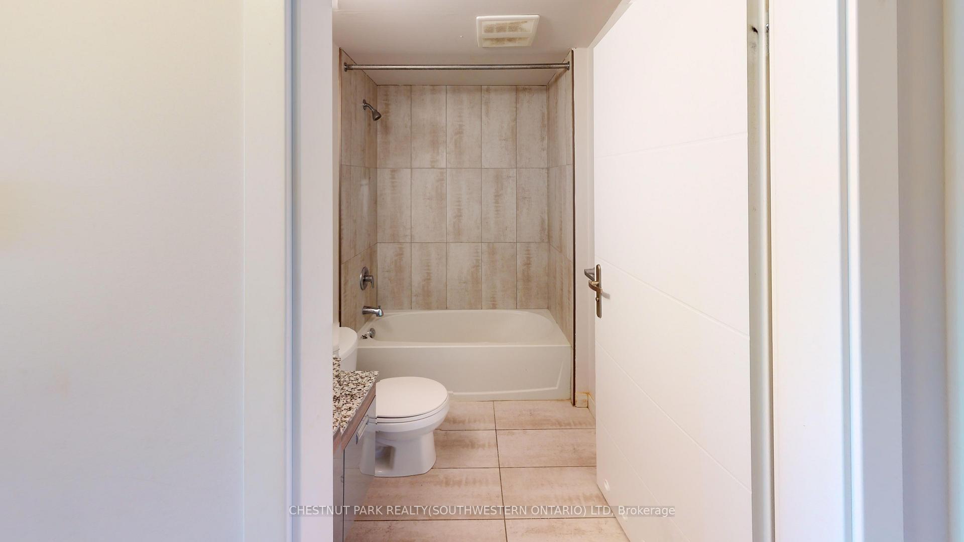 Photo 13 of Unit 406, 257 Hemlock Street, Waterloo, Beechwood/University — HOMEH