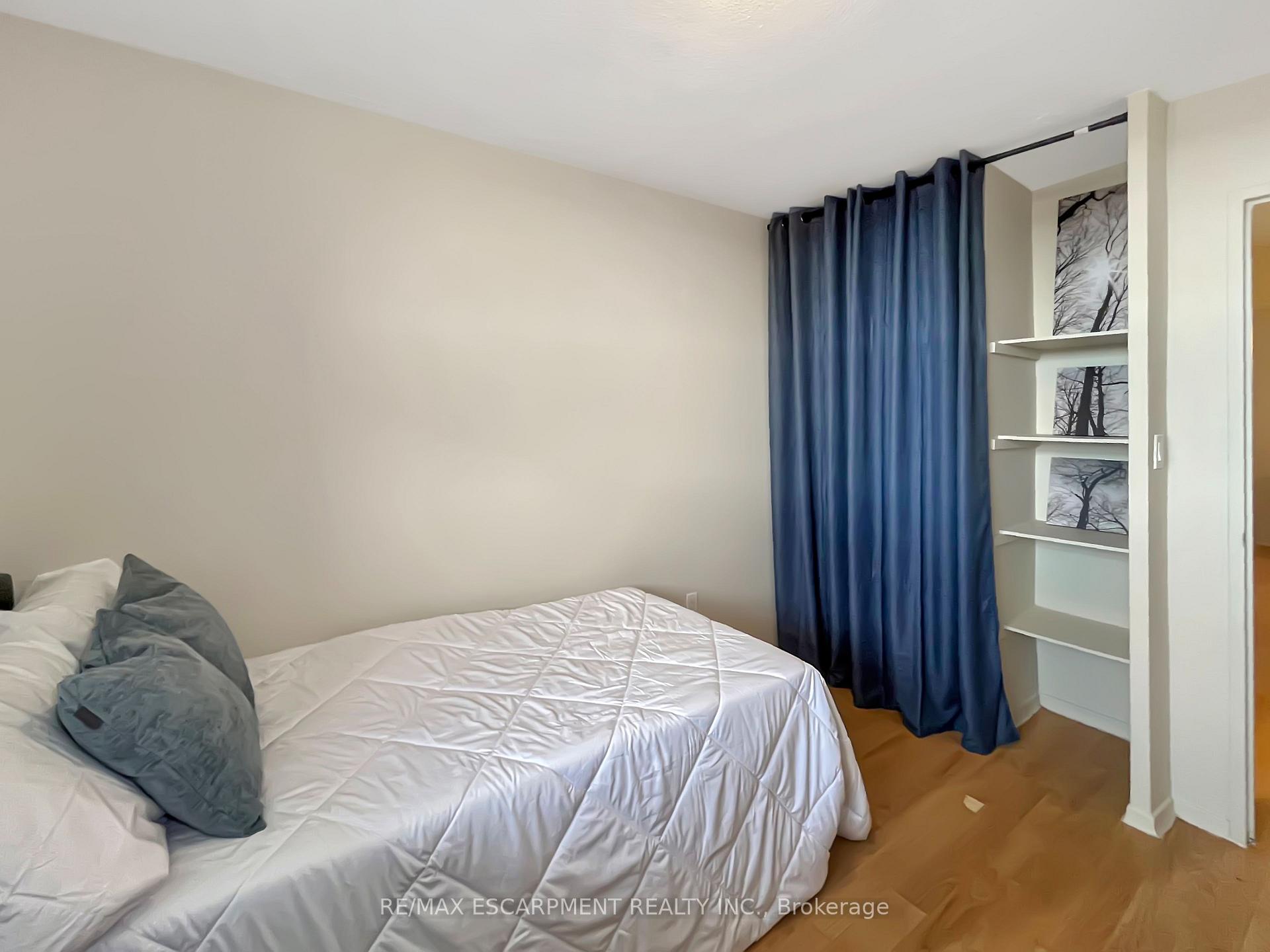 Photo 12 of Unit 712, 350 Quigley Road, Hamilton, Vincent — HOMEH