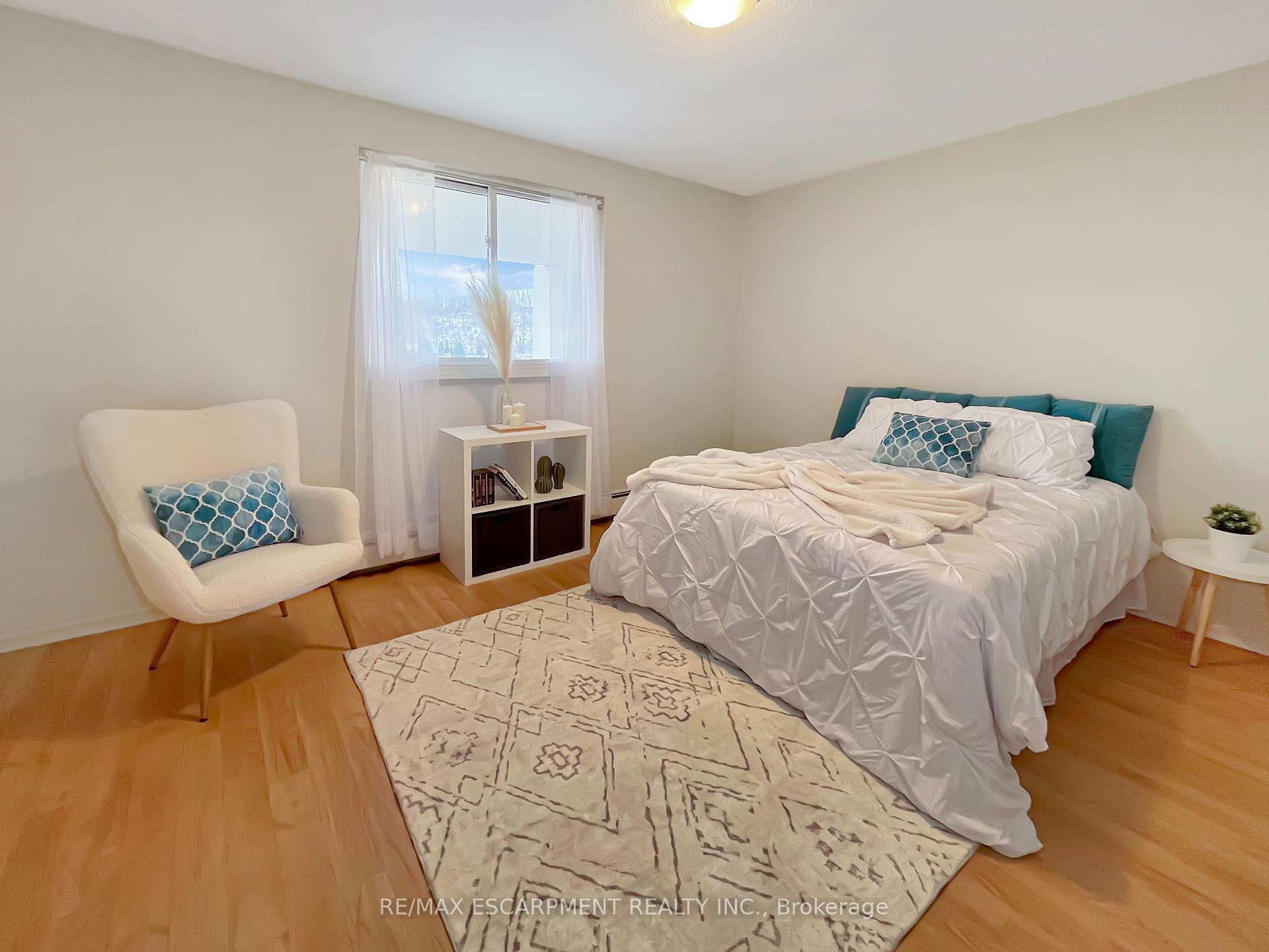 Photo 14 of Unit 712, 350 Quigley Road, Hamilton, Vincent — HOMEH