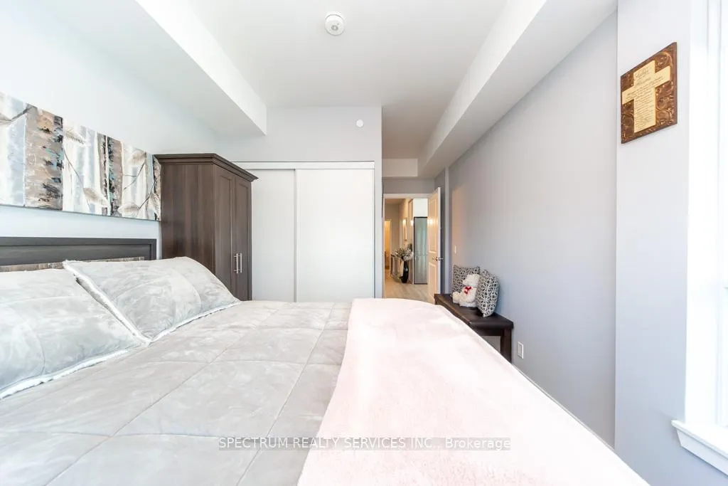 Photo 18 of Unit A-1007, 30 Upper Mall Way, Vaughan, Brownridge — HOMEH