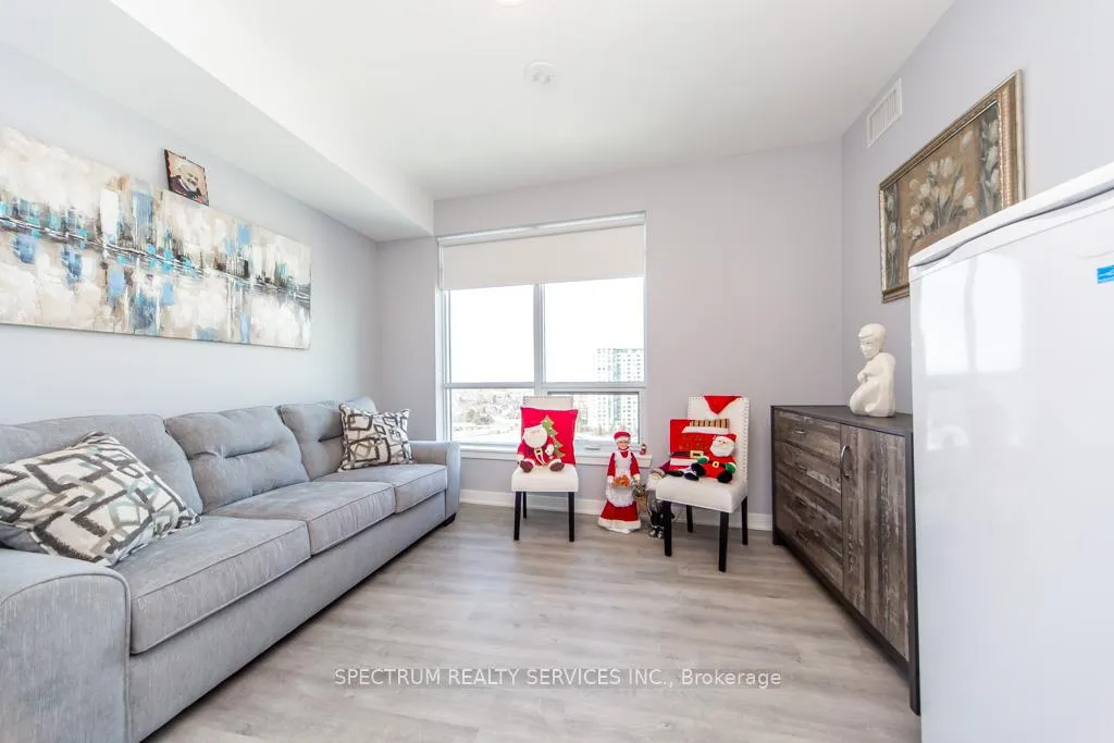 Photo 20 of Unit A-1007, 30 Upper Mall Way, Vaughan, Brownridge — HOMEH