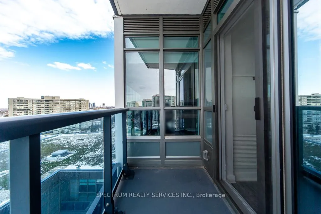 Photo 23 of Unit A-1007, 30 Upper Mall Way, Vaughan, Brownridge — HOMEH