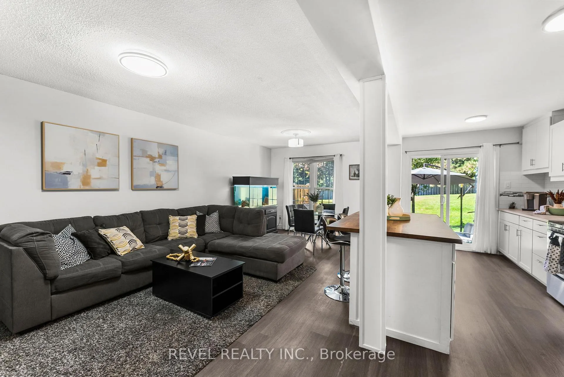Photo 4 of Unit 60, 1610 Crawforth Street, Whitby, Blue Grass Meadows — HOMEH