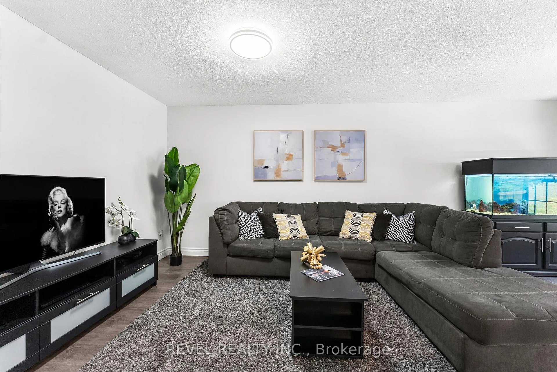 Photo 5 of Unit 60, 1610 Crawforth Street, Whitby, Blue Grass Meadows — HOMEH
