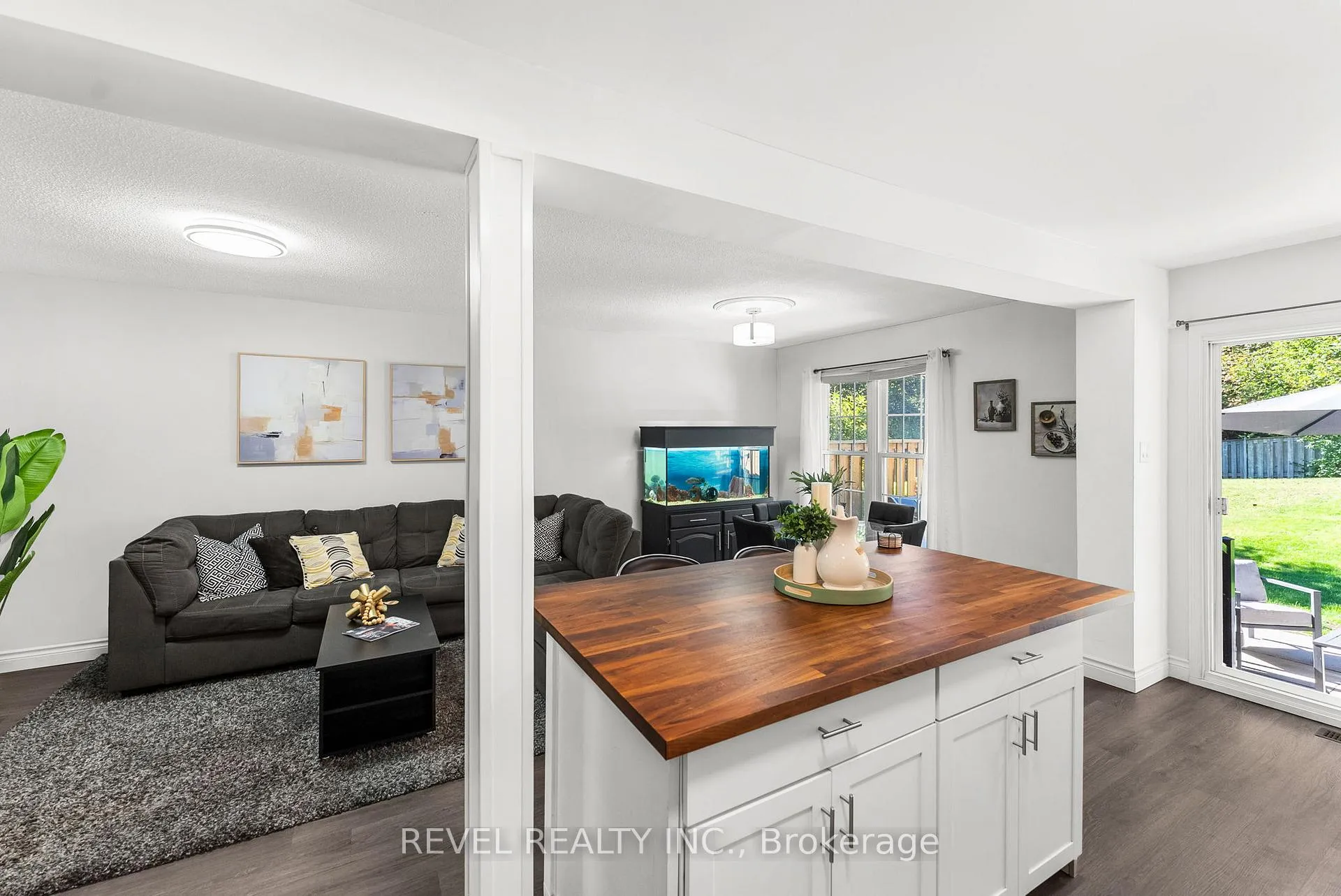 Photo 8 of Unit 60, 1610 Crawforth Street, Whitby, Blue Grass Meadows — HOMEH