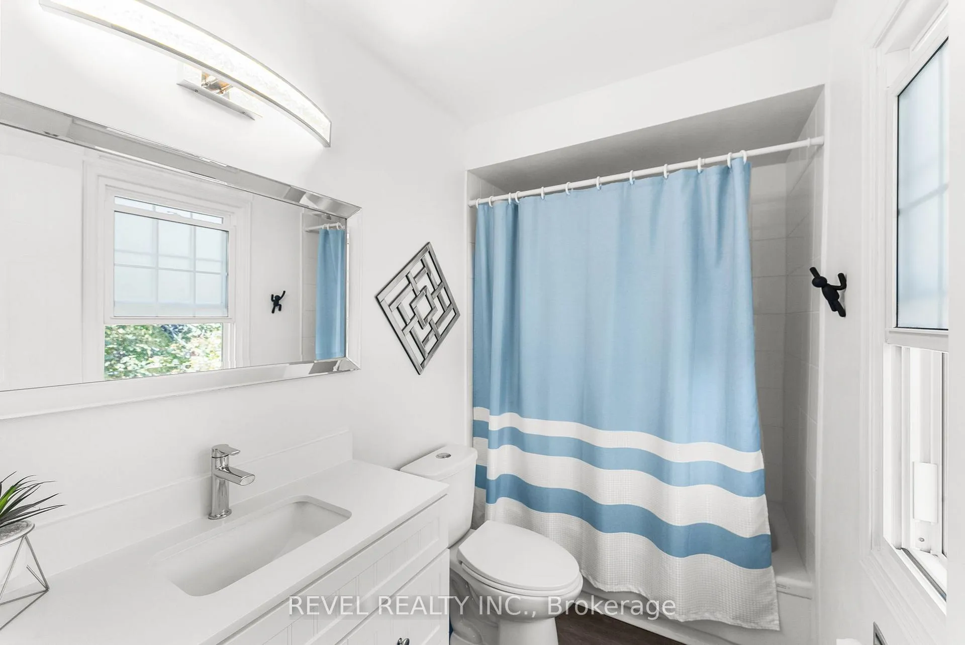 Photo 14 of Unit 60, 1610 Crawforth Street, Whitby, Blue Grass Meadows — HOMEH
