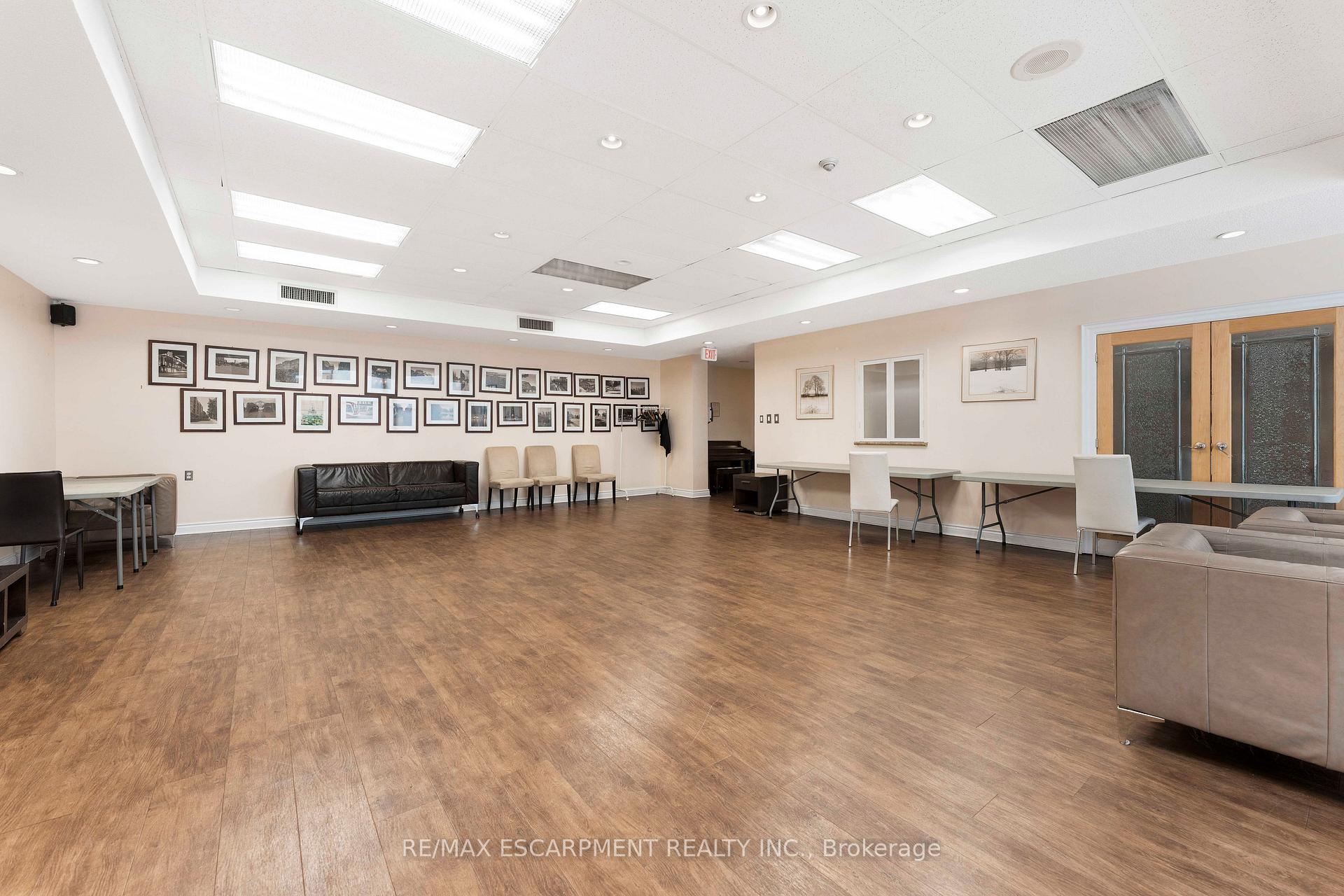 Photo 29 of Unit 811, 65 Scadding Avenue, Toronto, Waterfront Communities — HOMEH