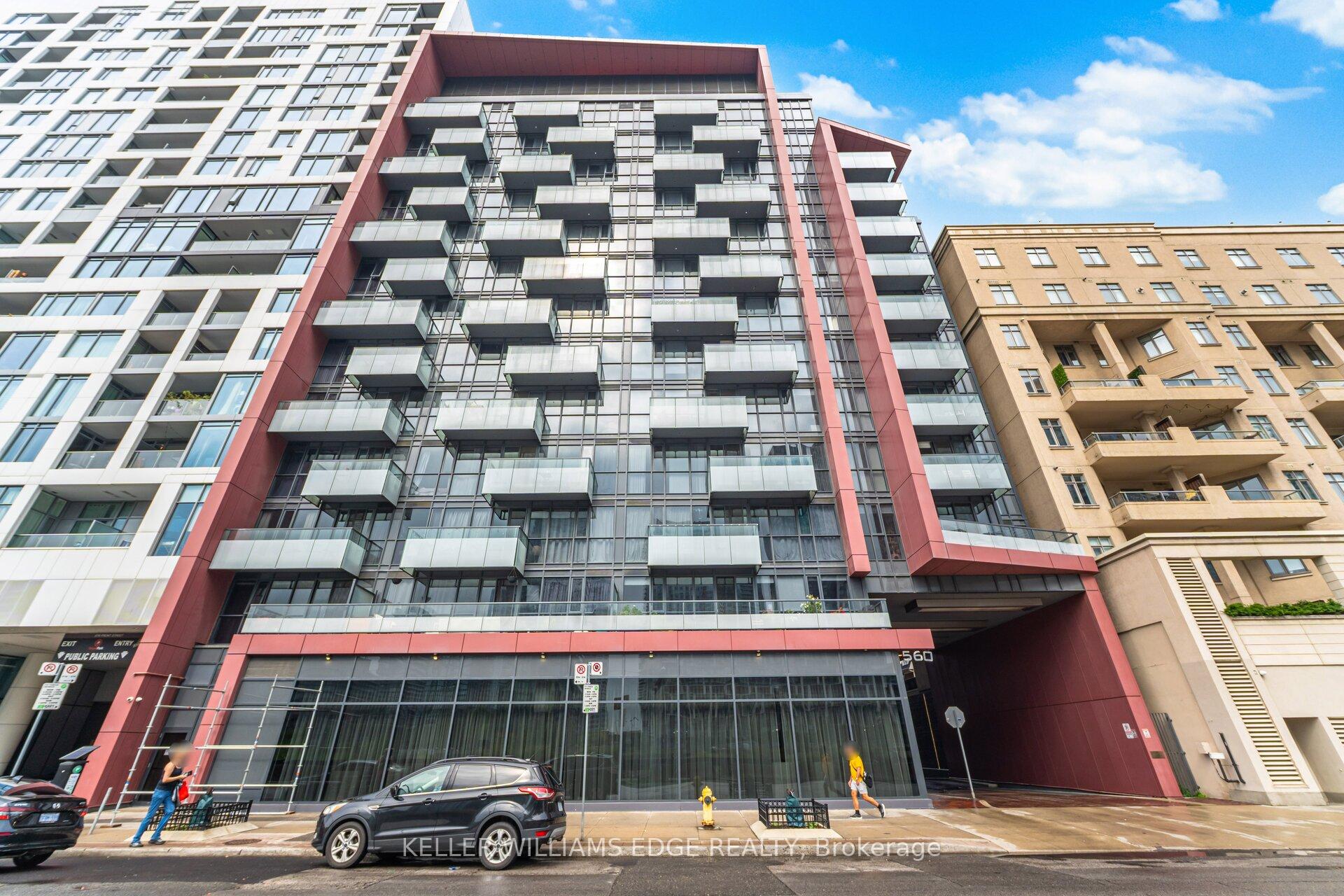 Front of Unit 821, 560 Front Street W