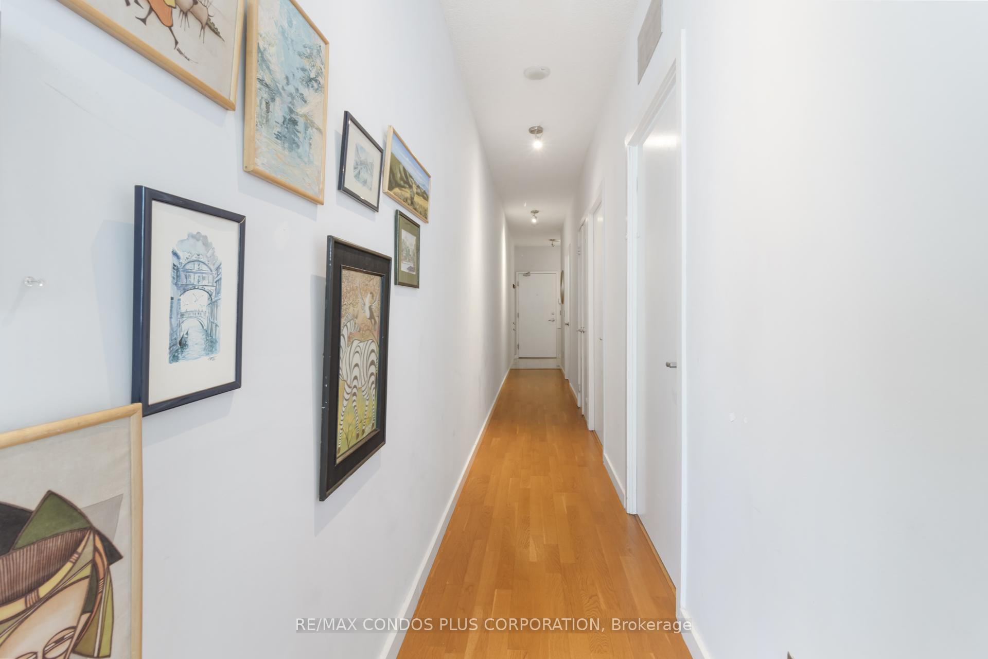 Photo 8 of Unit 2302, 218 Queens Quay W, Toronto, Waterfront Communities — HOMEH