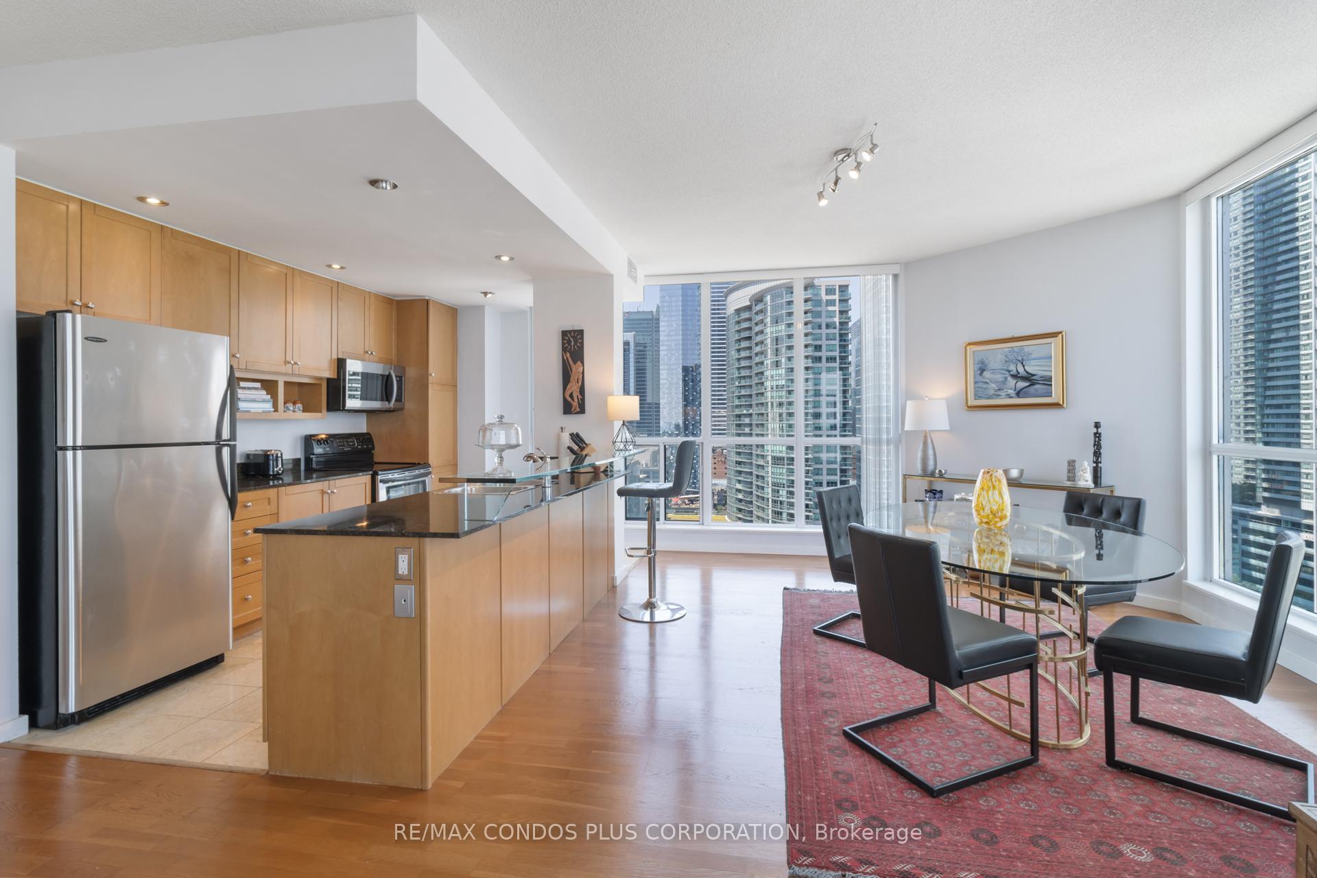 Photo 19 of Unit 2302, 218 Queens Quay W, Toronto, Waterfront Communities — HOMEH