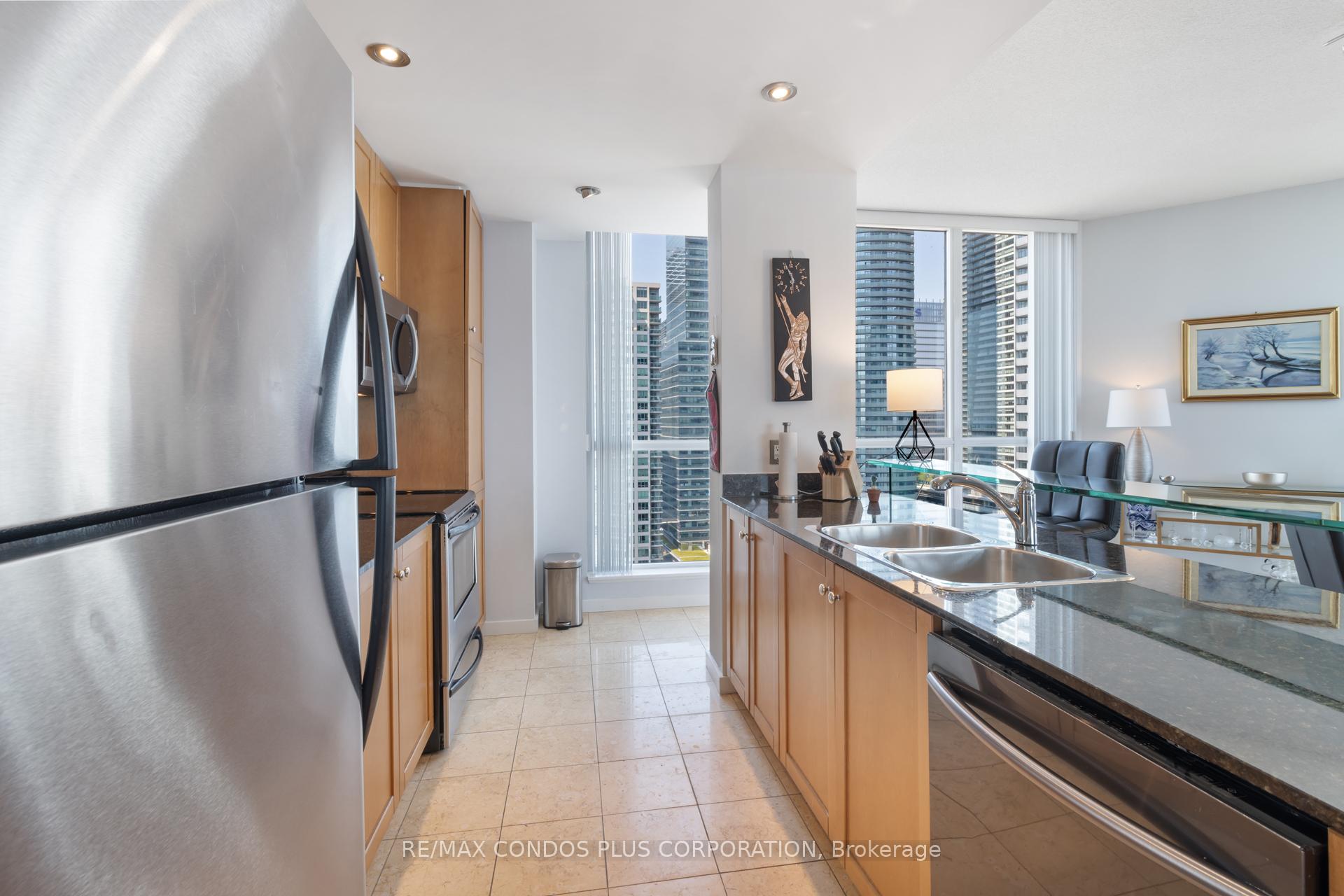 Photo 21 of Unit 2302, 218 Queens Quay W, Toronto, Waterfront Communities — HOMEH