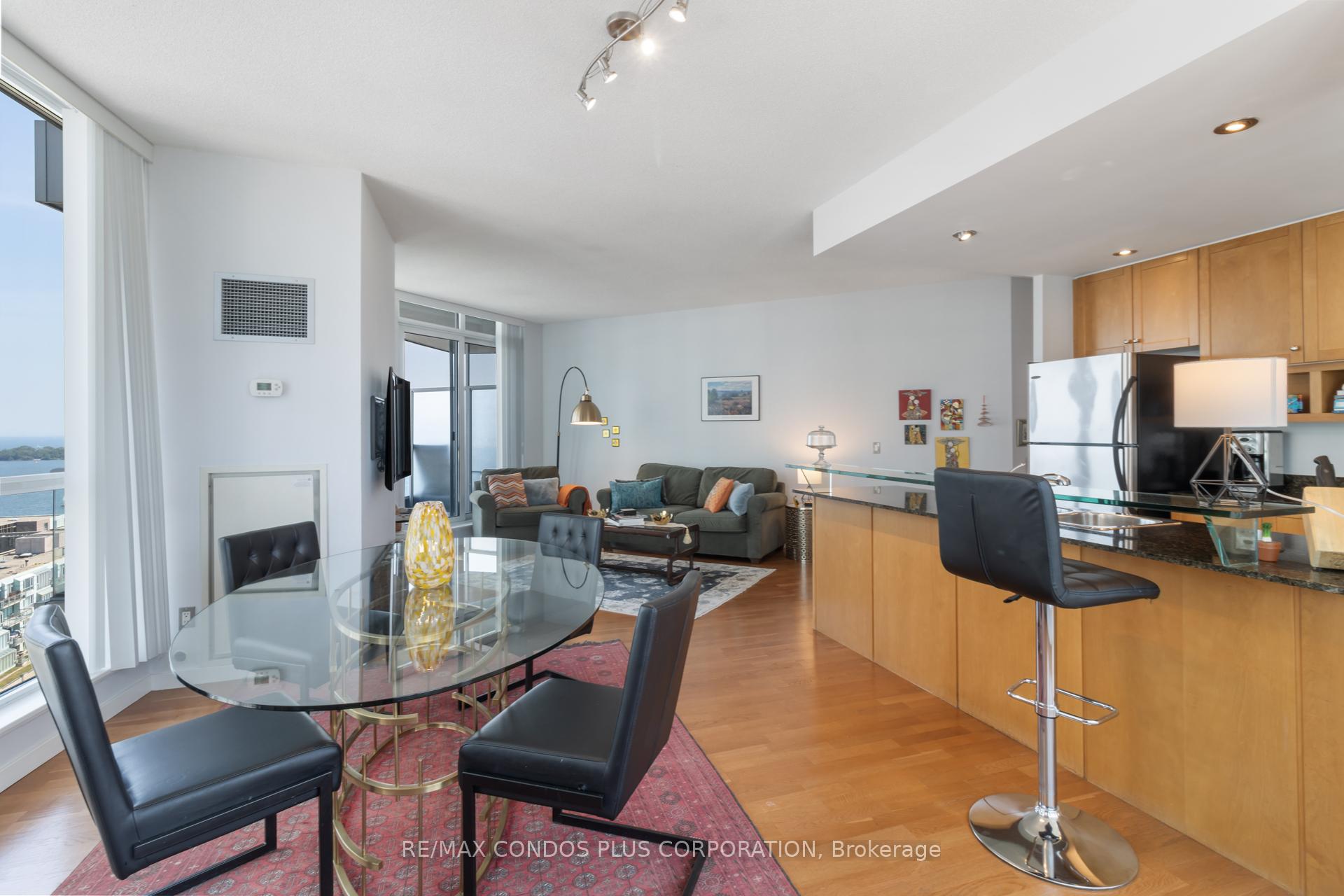 Photo 24 of Unit 2302, 218 Queens Quay W, Toronto, Waterfront Communities — HOMEH