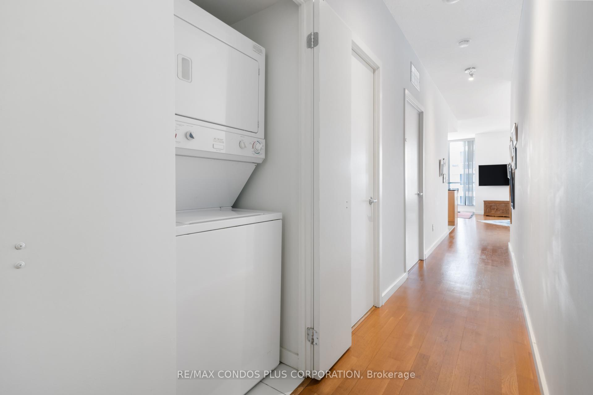 Photo 43 of Unit 2302, 218 Queens Quay W, Toronto, Waterfront Communities — HOMEH