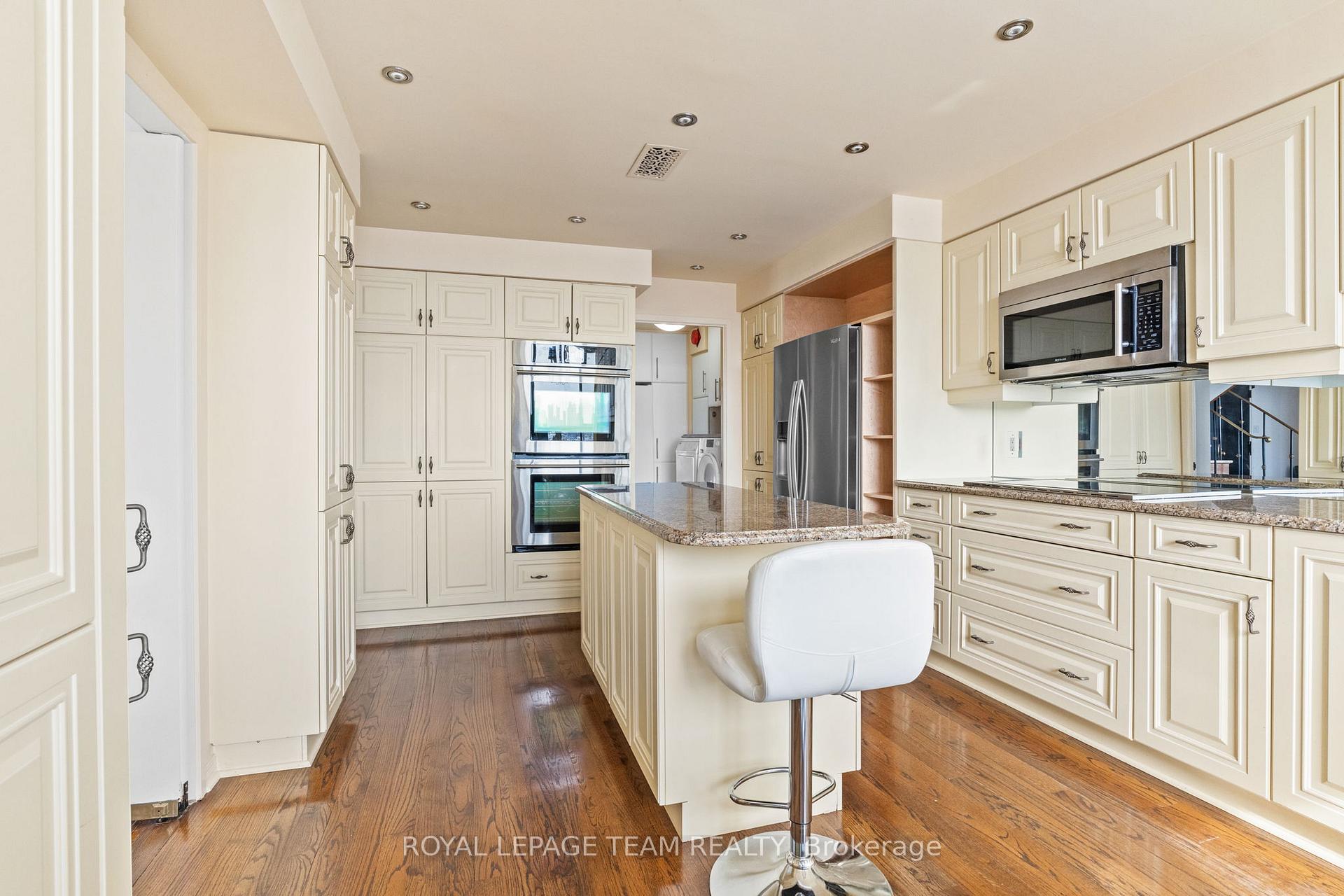 Photo 15 of Unit 1201, 40 Boteler Street, Ottawa, Lower Town/Byward Market — HOMEH