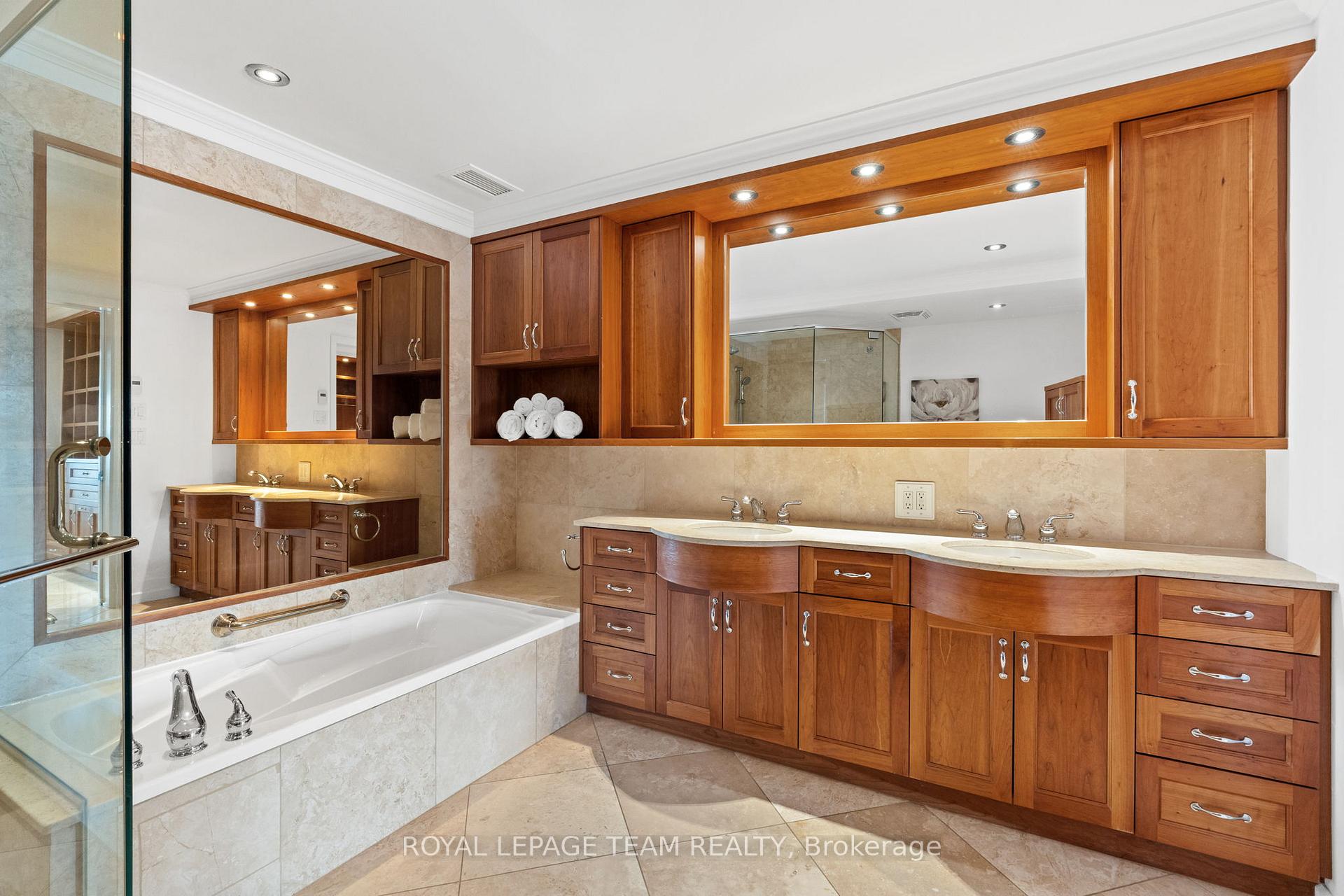 Photo 28 of Unit 1201, 40 Boteler Street, Ottawa, Lower Town/Byward Market — HOMEH