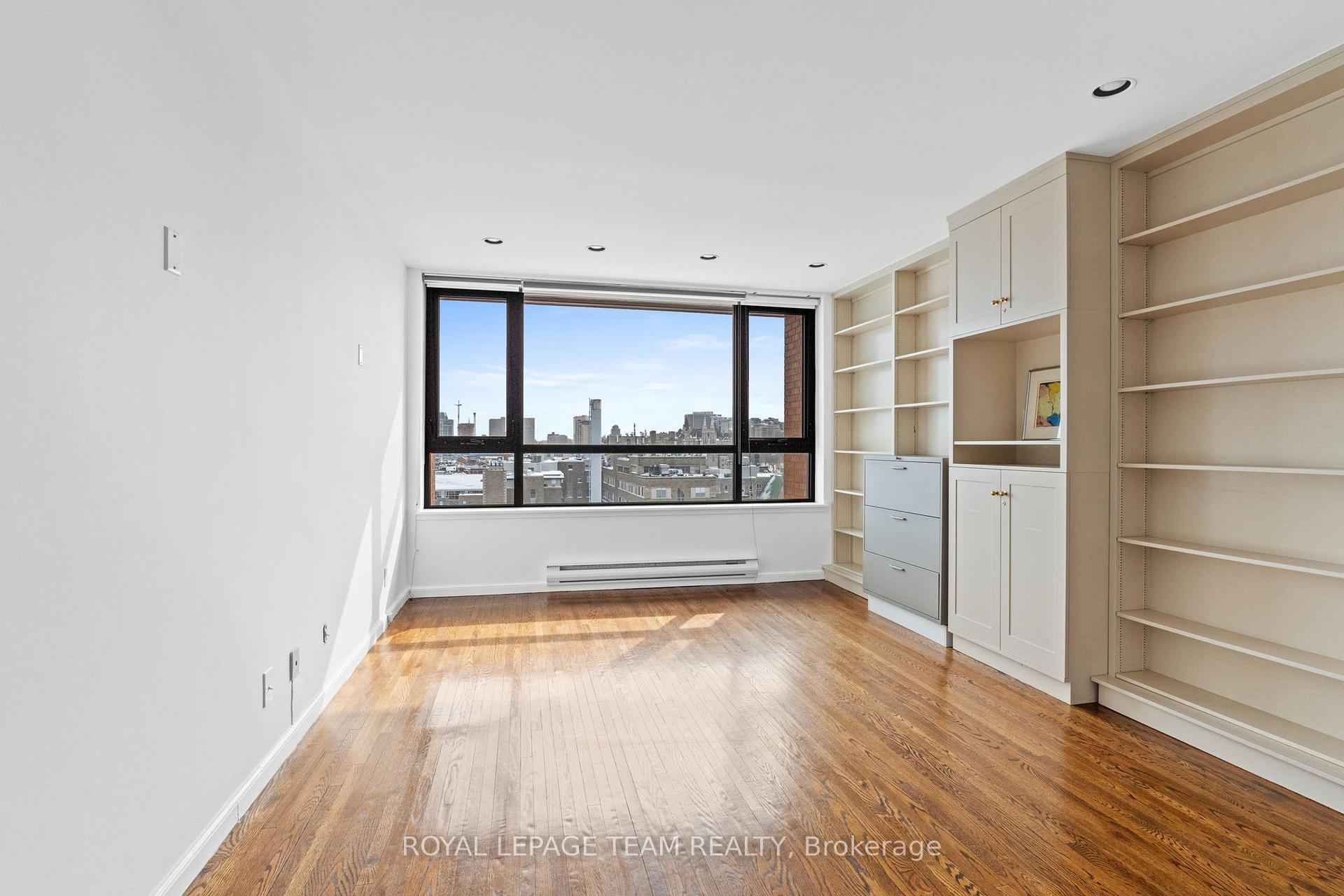 Photo 32 of Unit 1201, 40 Boteler Street, Ottawa, Lower Town/Byward Market — HOMEH