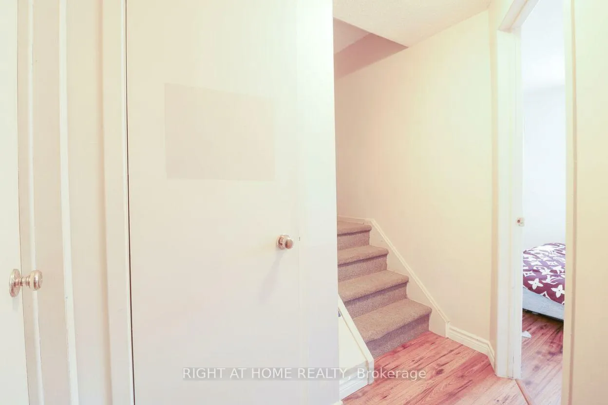Photo 16 of Unit A, 311 Presland Road, Ottawa, Overbrook/Castle Heights — HOMEH