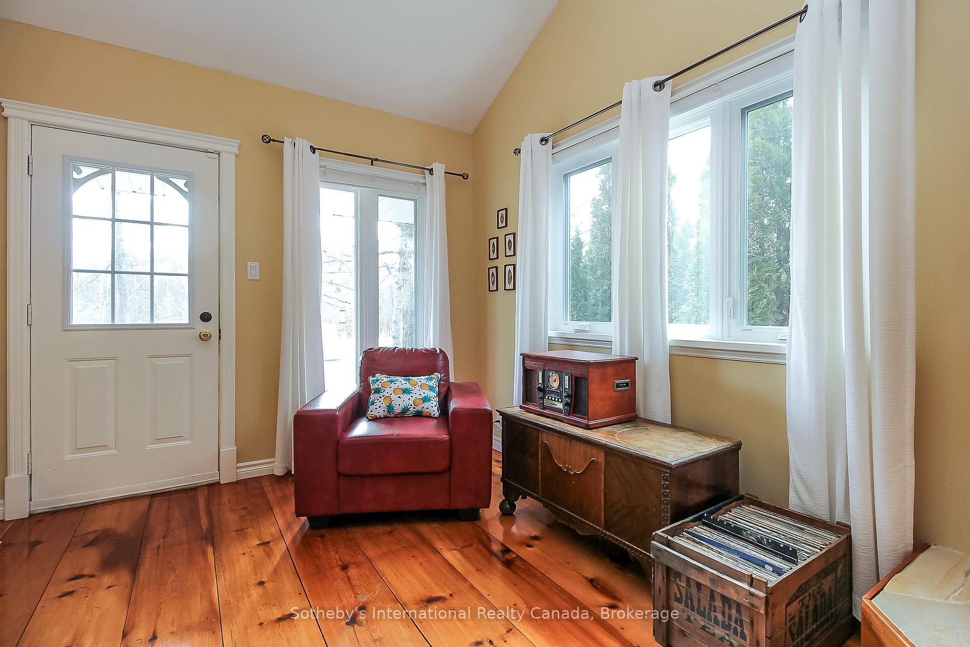 Photo 13 of 13 Belcher Street, Collingwood — HOMEH