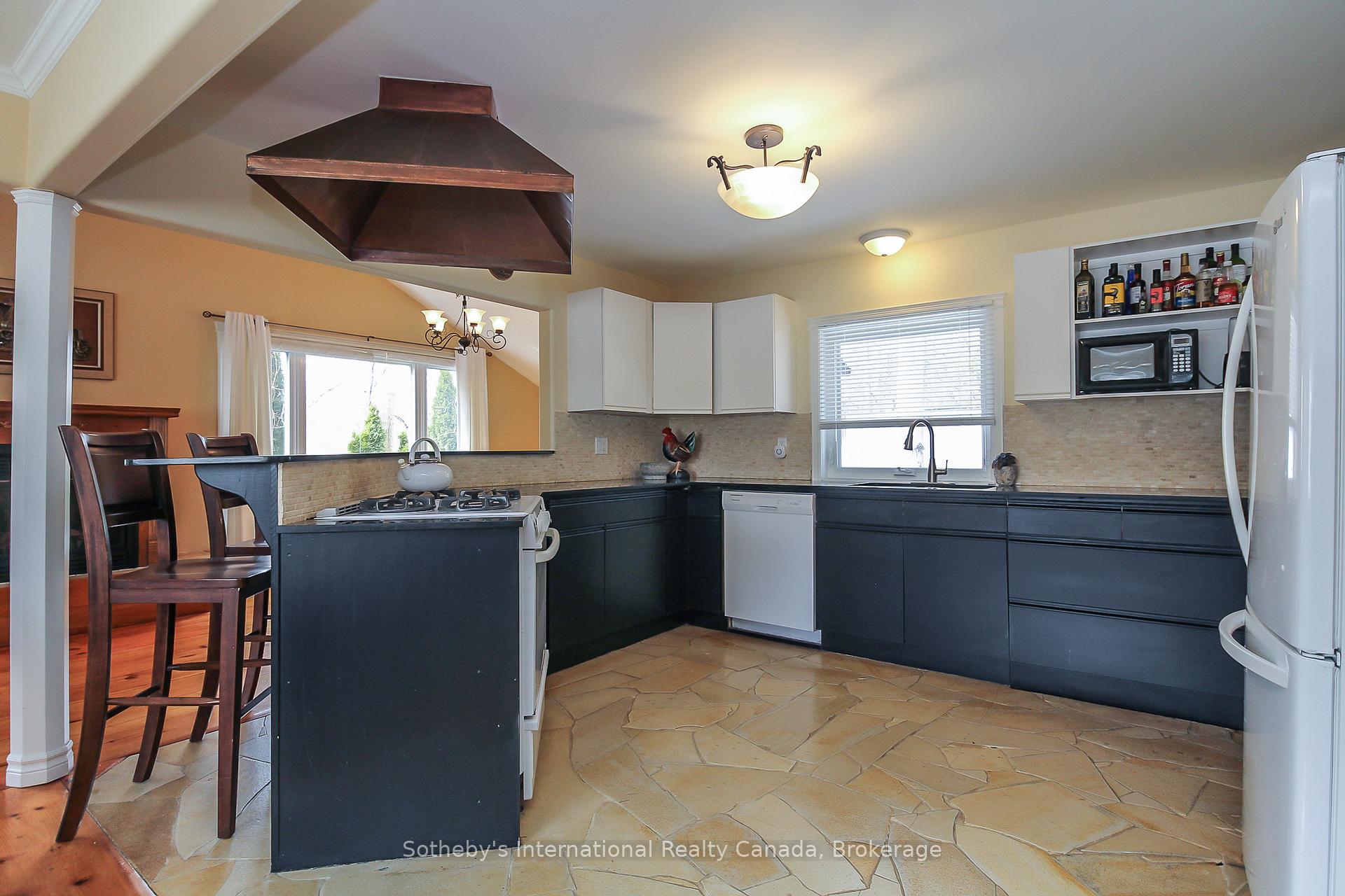 Photo 15 of 13 Belcher Street, Collingwood — HOMEH
