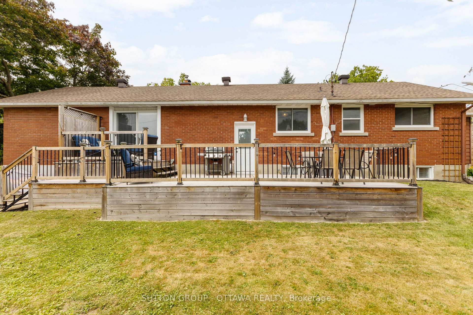 Photo 30 of 22 Phillip Drive, Ottawa, Borden Farm/Stewart Farm/Carleton Heights/Parkwood Hills — HOMEH