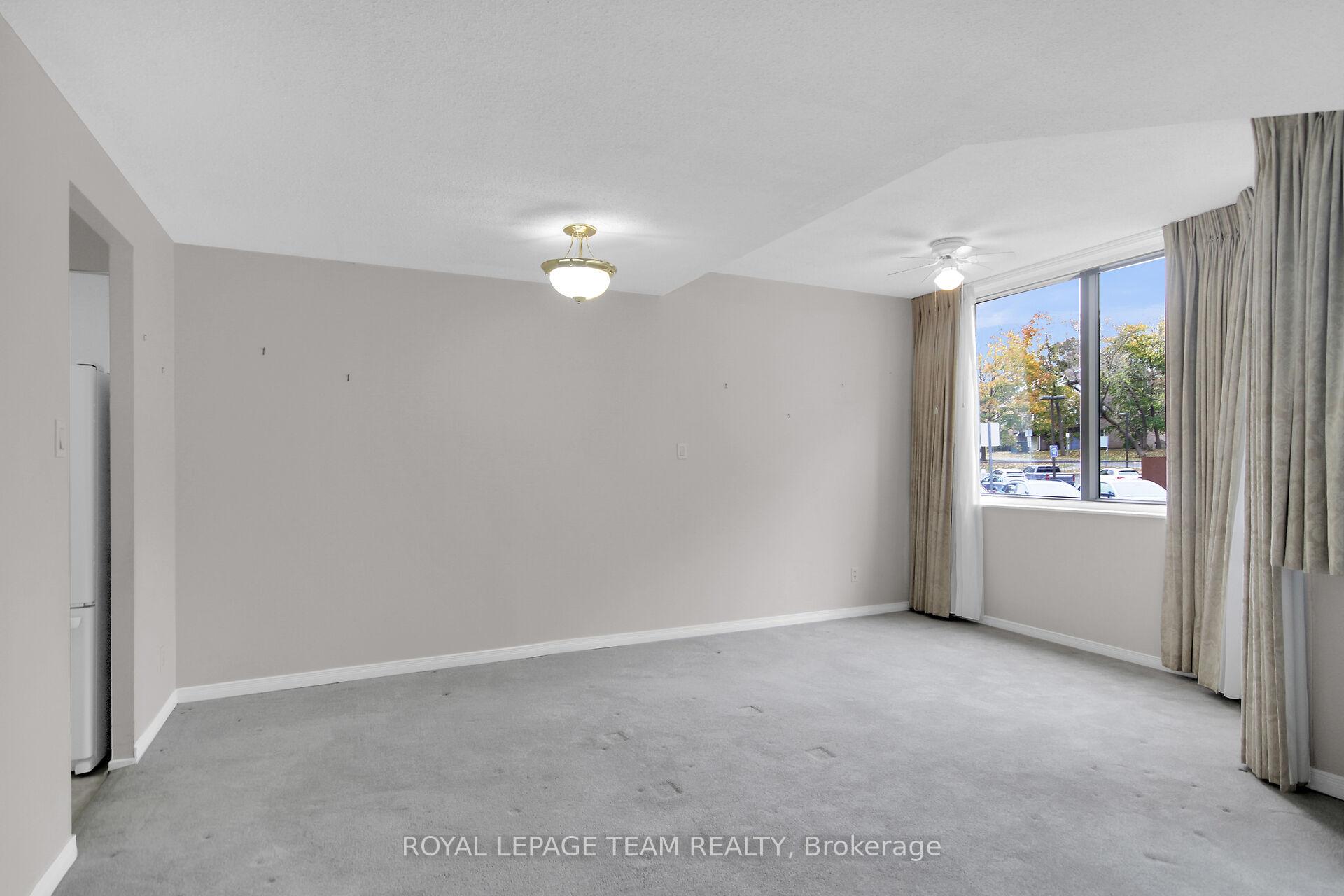 Photo 9 of Unit 301, 2871 Richmond Road, Ottawa, Britannia Heights — HOMEH