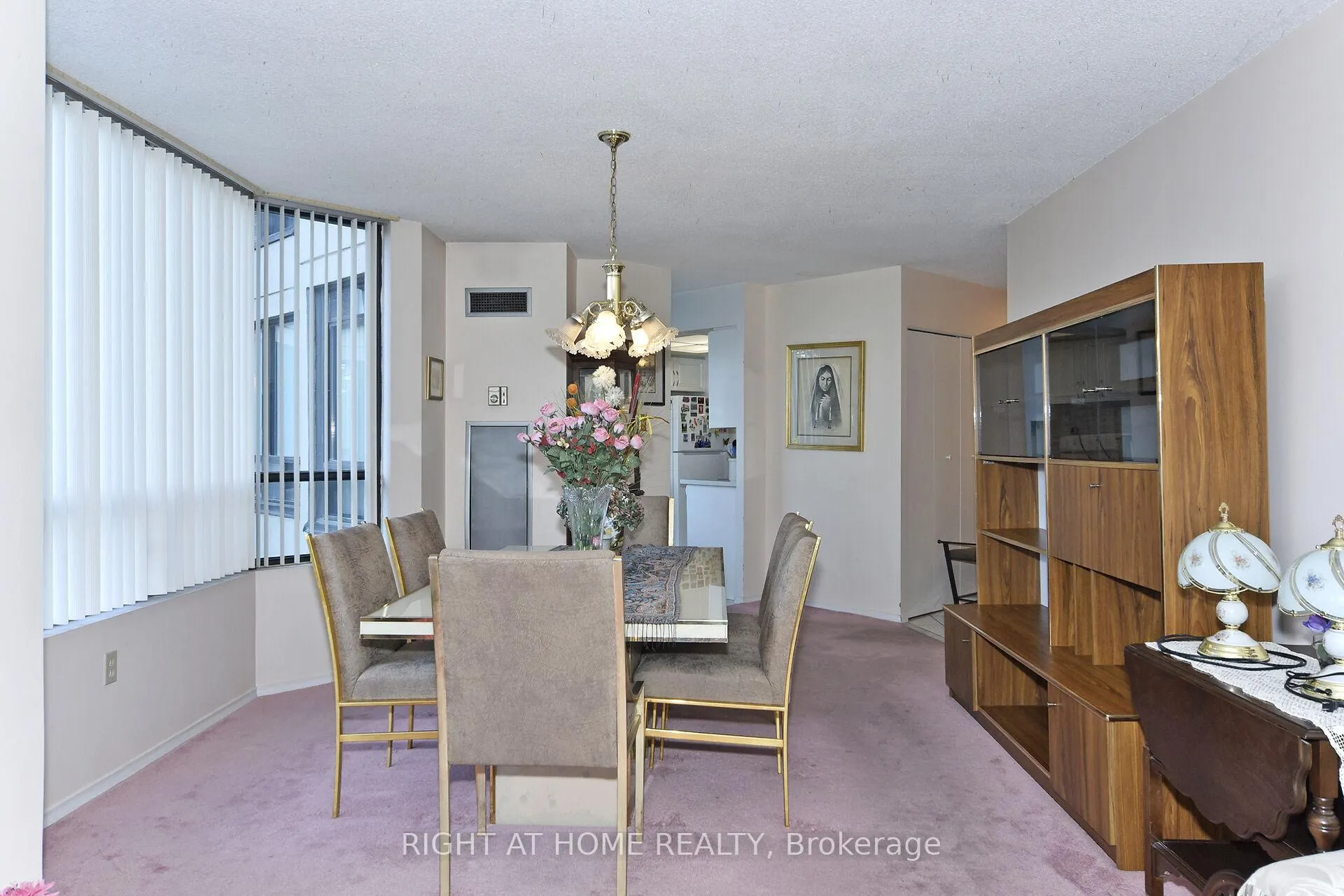 Photo 14 of Unit 314, 7440 Bathurst Street, Vaughan, Brownridge — HOMEH