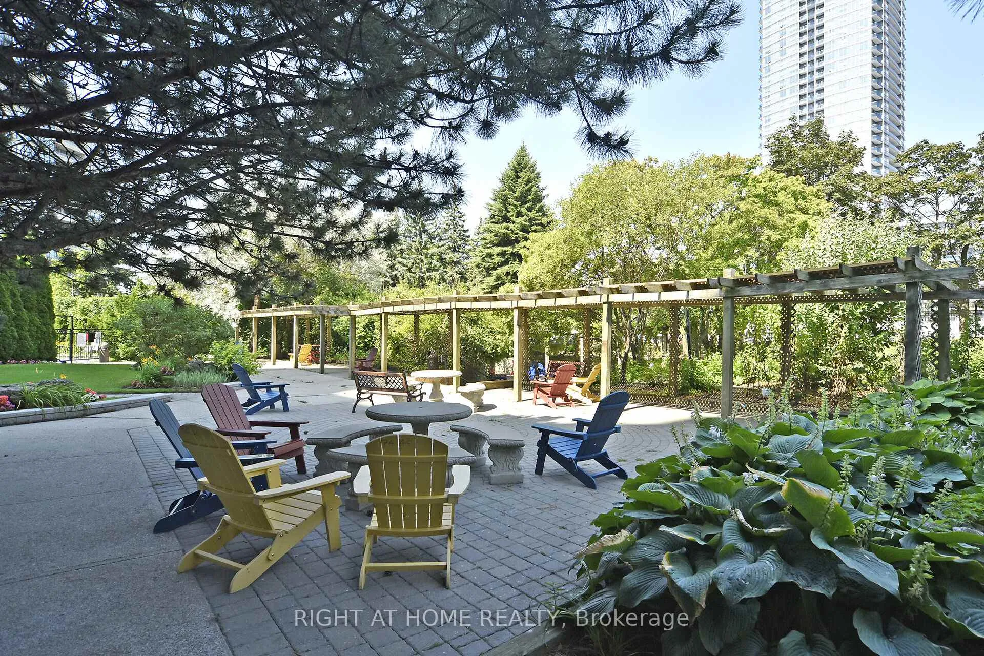 Photo 50 of Unit 314, 7440 Bathurst Street, Vaughan, Brownridge — HOMEH