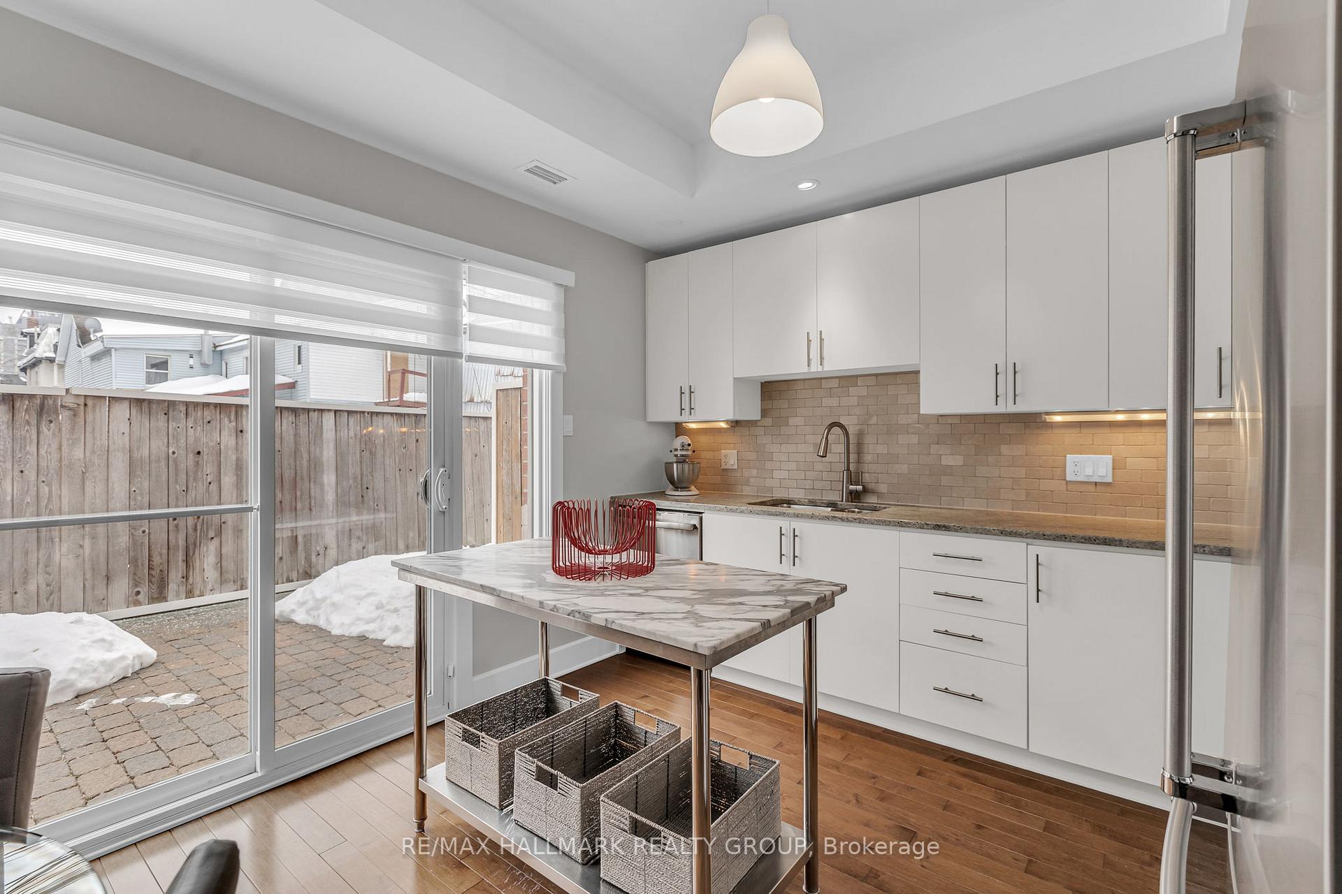 Photo 18 of Unit D124, 124 Guigues Avenue, Ottawa, Lower Town/Byward Market — HOMEH