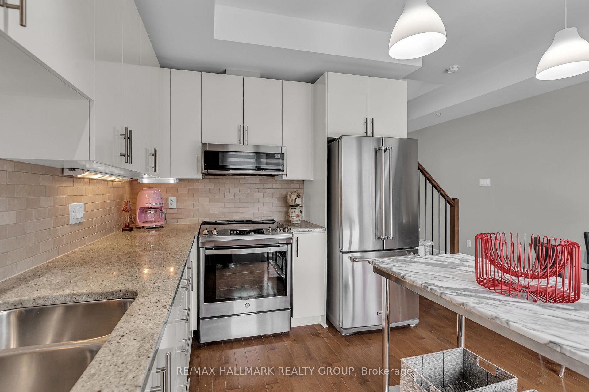 Photo 21 of Unit D124, 124 Guigues Avenue, Ottawa, Lower Town/Byward Market — HOMEH