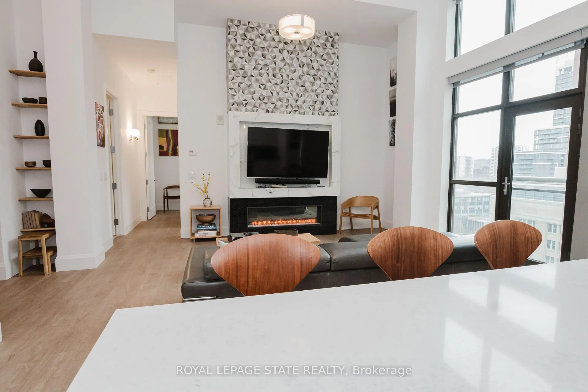 Photo 13 of Unit LPH13, 118 King Street, Hamilton, Beasley — HOMEH