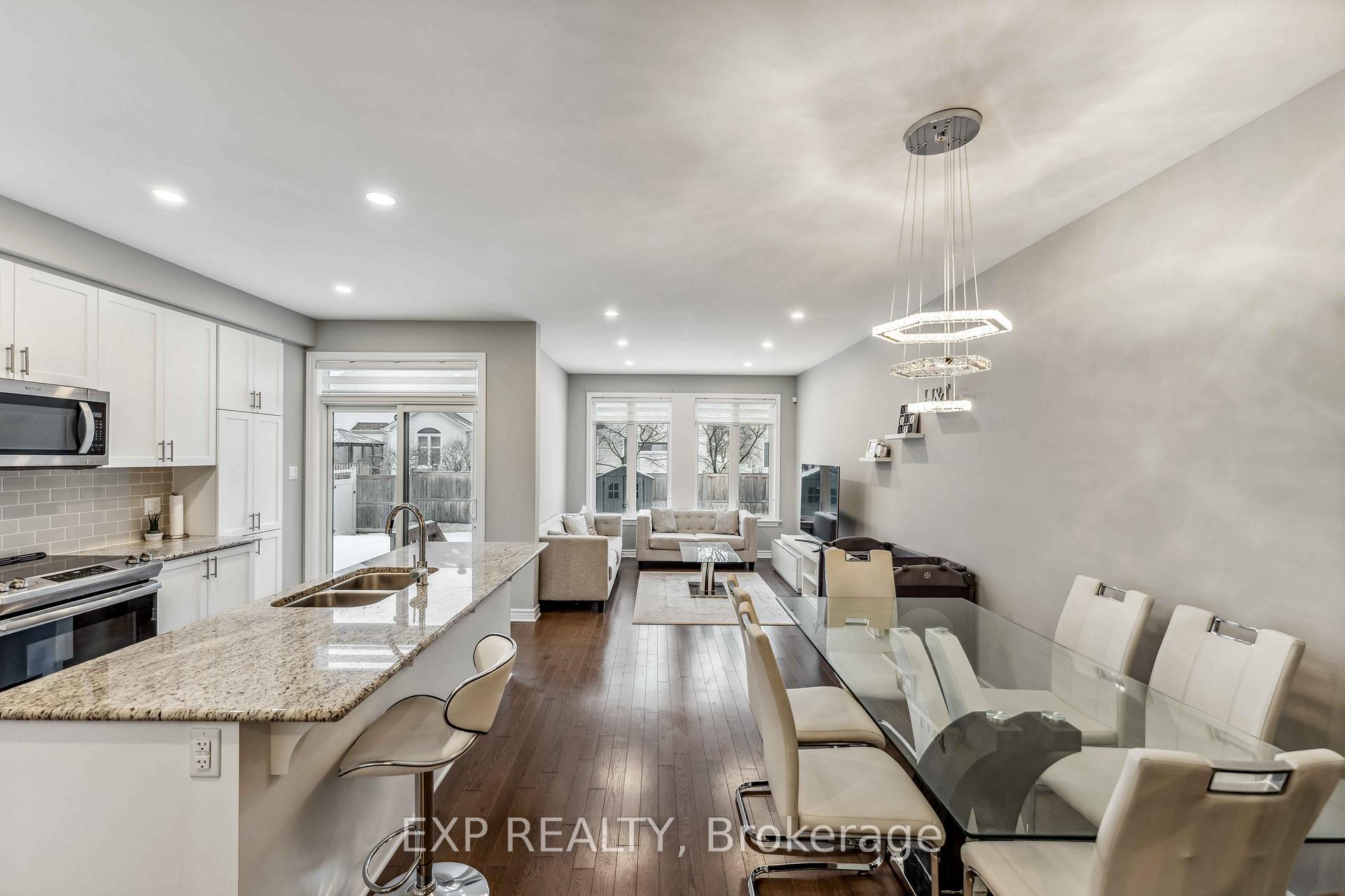 Photo 5 of 4025 Kelly Farm Drive, Ottawa, Blossom Park/Kemp Park/Findlay Creek — HOMEH
