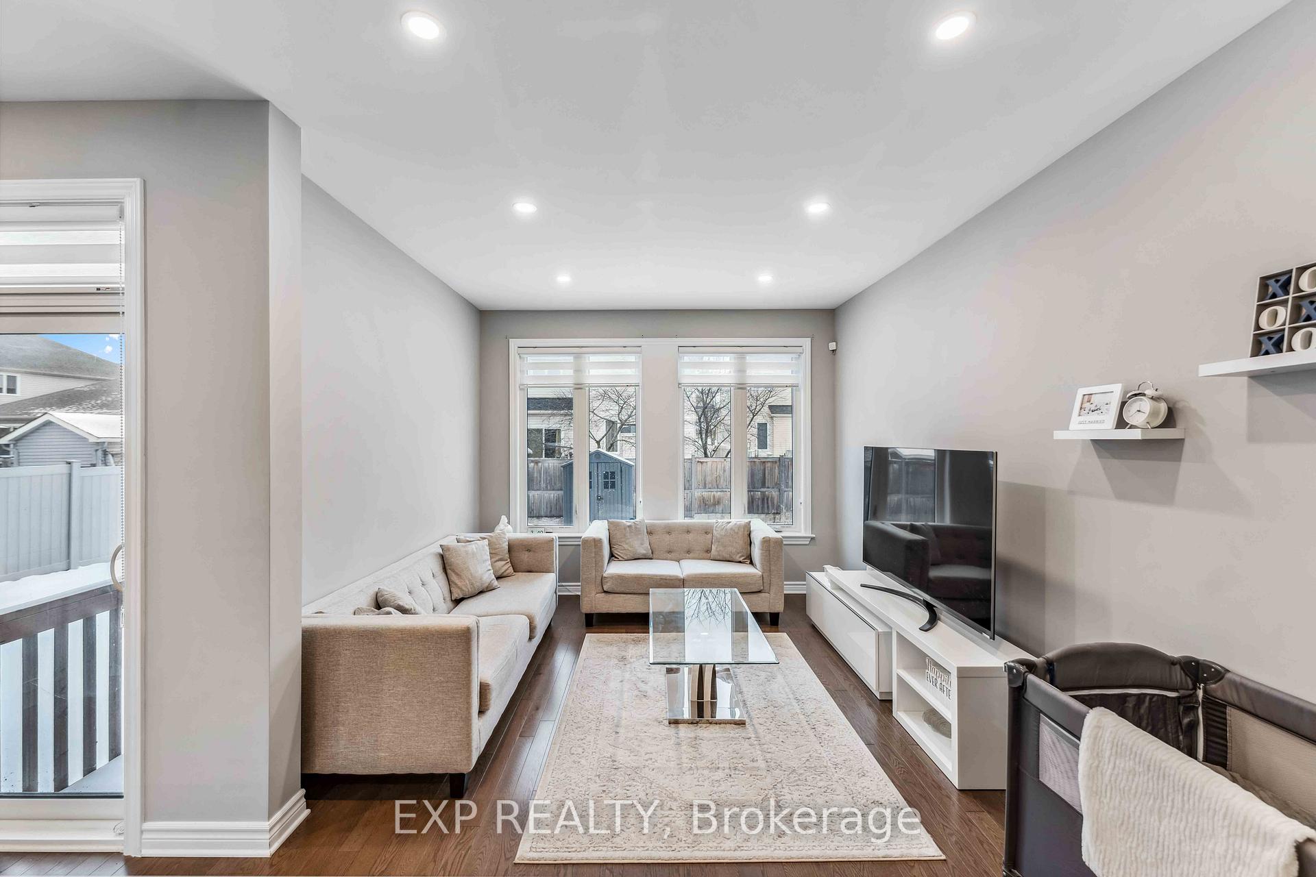 Photo 9 of 4025 Kelly Farm Drive, Ottawa, Blossom Park/Kemp Park/Findlay Creek — HOMEH