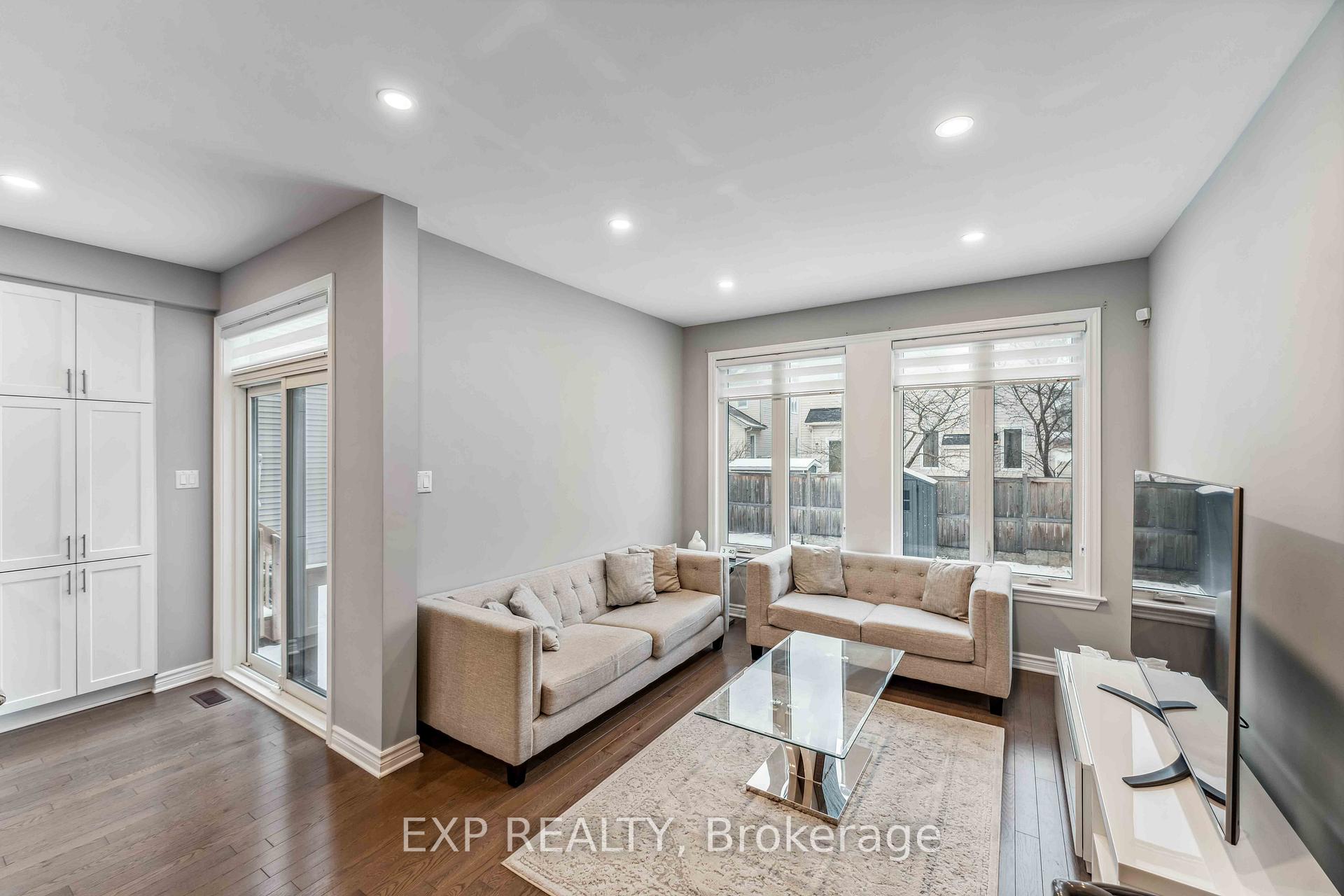 Photo 10 of 4025 Kelly Farm Drive, Ottawa, Blossom Park/Kemp Park/Findlay Creek — HOMEH