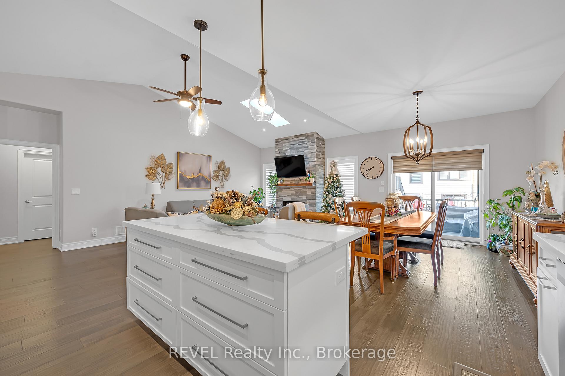 Photo 13 of Unit 49, 180 Port Robinson Road, Pelham, Fonthill — HOMEH