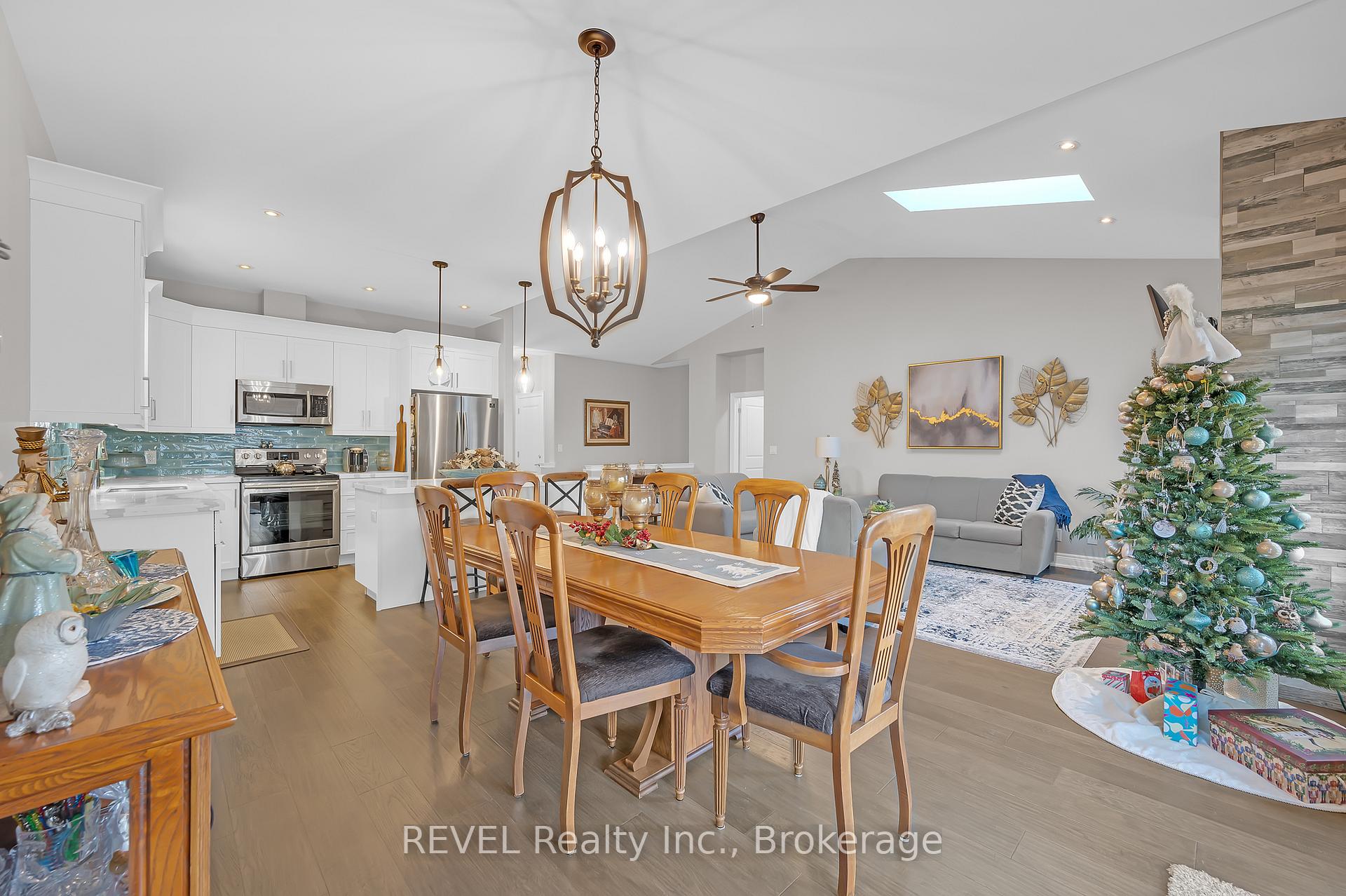Photo 16 of Unit 49, 180 Port Robinson Road, Pelham, Fonthill — HOMEH