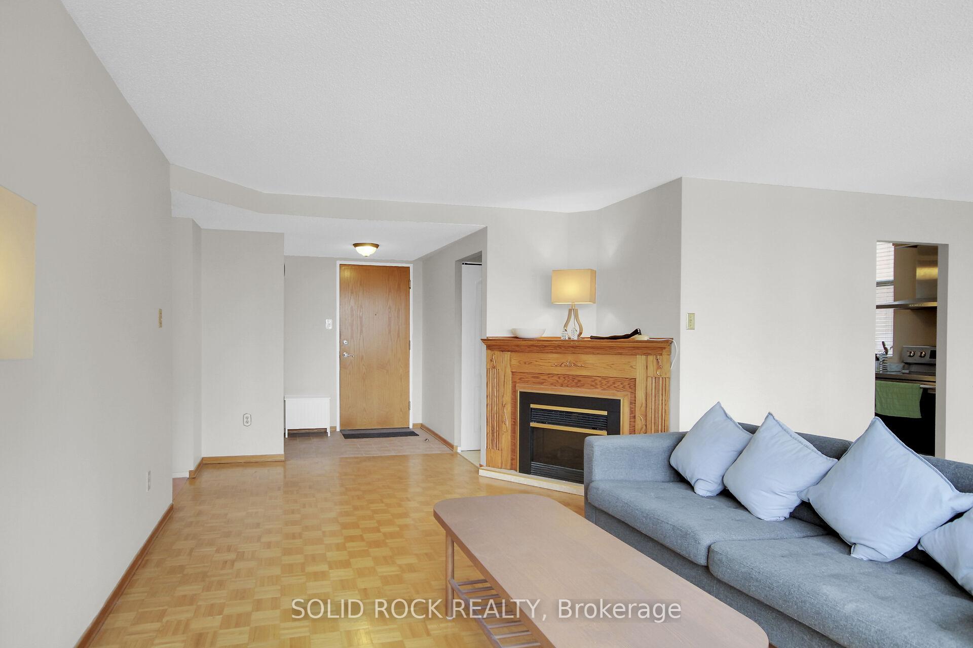 Photo 5 of Unit 404, 2759 Carousel Crescent, Ottawa, Emerald Woods/Sawmill Creek — HOMEH
